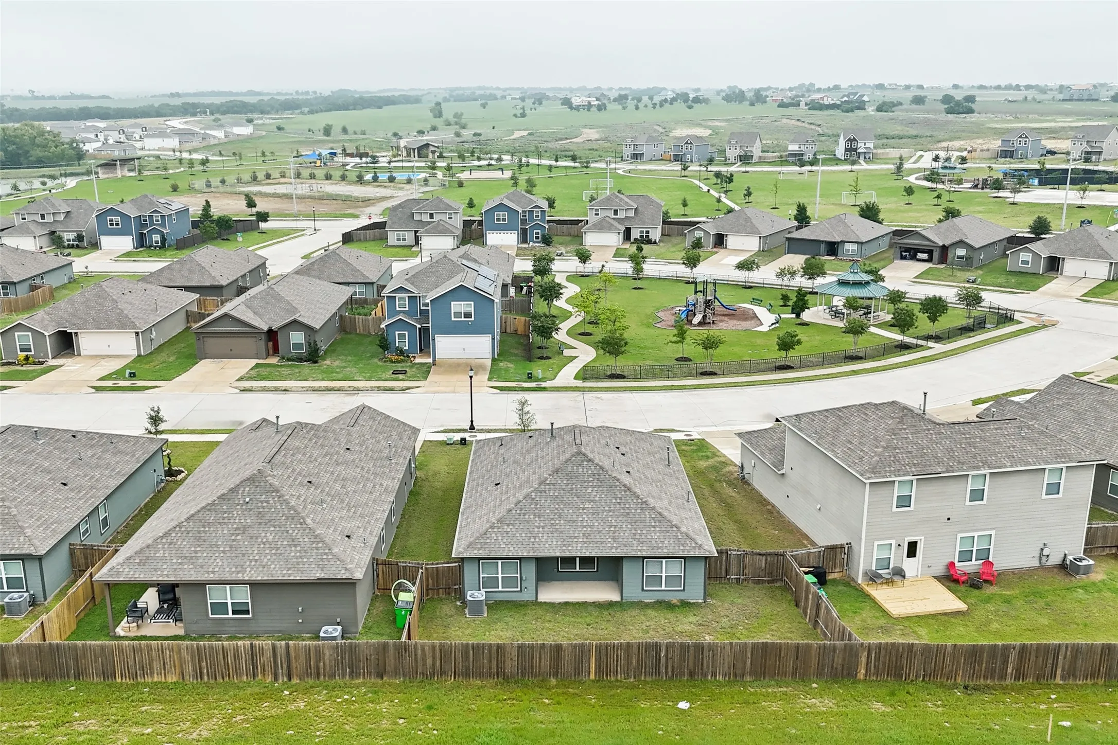 Single Family Residence For Sale in Denton County , 13519 Beaverhead Street, Ponder, Texas 76259, 3 Bedrooms, 2 Bathrooms, 2 Garage spaces, 1,317 Sqft, built in 2022, Preowned, Price $266,000, mls#21246388, Real Estate Agent in Ponder, Homes For Sale in Denton county, Homes For Sale in Ponder, Realtor in Ponder Texas, Real Estate Brokerage Independent Realty Texas, Luminita Cordes Realtor