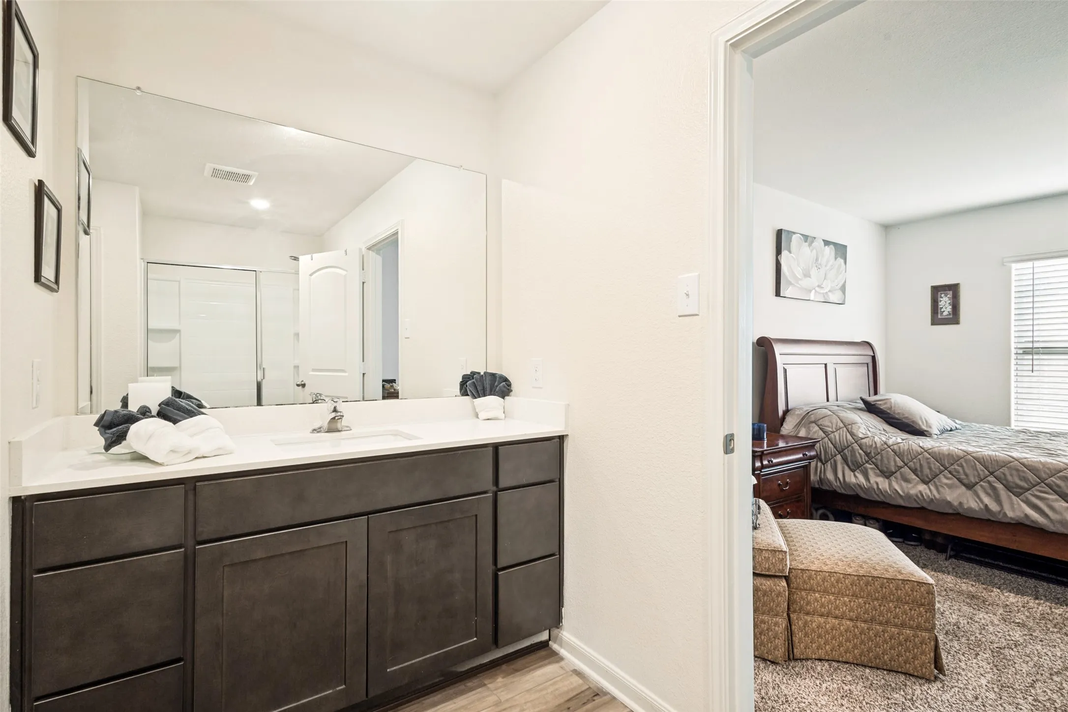 Single Family Residence For Sale in Denton County , 13519 Beaverhead Street, Ponder, Texas 76259, 3 Bedrooms, 2 Bathrooms, 2 Garage spaces, 1,317 Sqft, built in 2022, Preowned, Price $266,000, mls#21246388, Real Estate Agent in Ponder, Homes For Sale in Denton county, Homes For Sale in Ponder, Realtor in Ponder Texas, Real Estate Brokerage Independent Realty Texas, Luminita Cordes Realtor