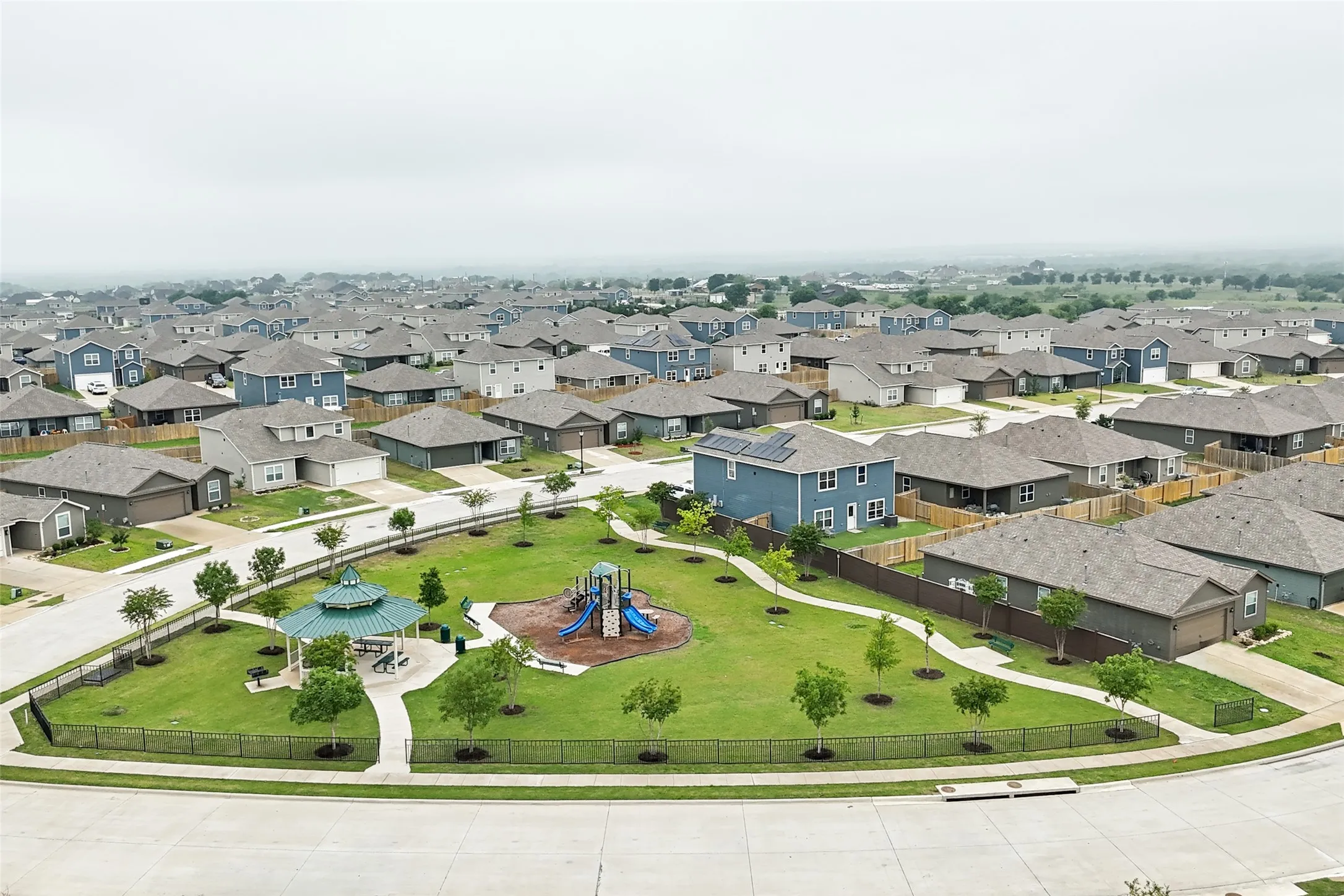Single Family Residence For Sale in Denton County , 13519 Beaverhead Street, Ponder, Texas 76259, 3 Bedrooms, 2 Bathrooms, 2 Garage spaces, 1,317 Sqft, built in 2022, Preowned, Price $266,000, mls#21246388, Real Estate Agent in Ponder, Homes For Sale in Denton county, Homes For Sale in Ponder, Realtor in Ponder Texas, Real Estate Brokerage Independent Realty Texas, Luminita Cordes Realtor