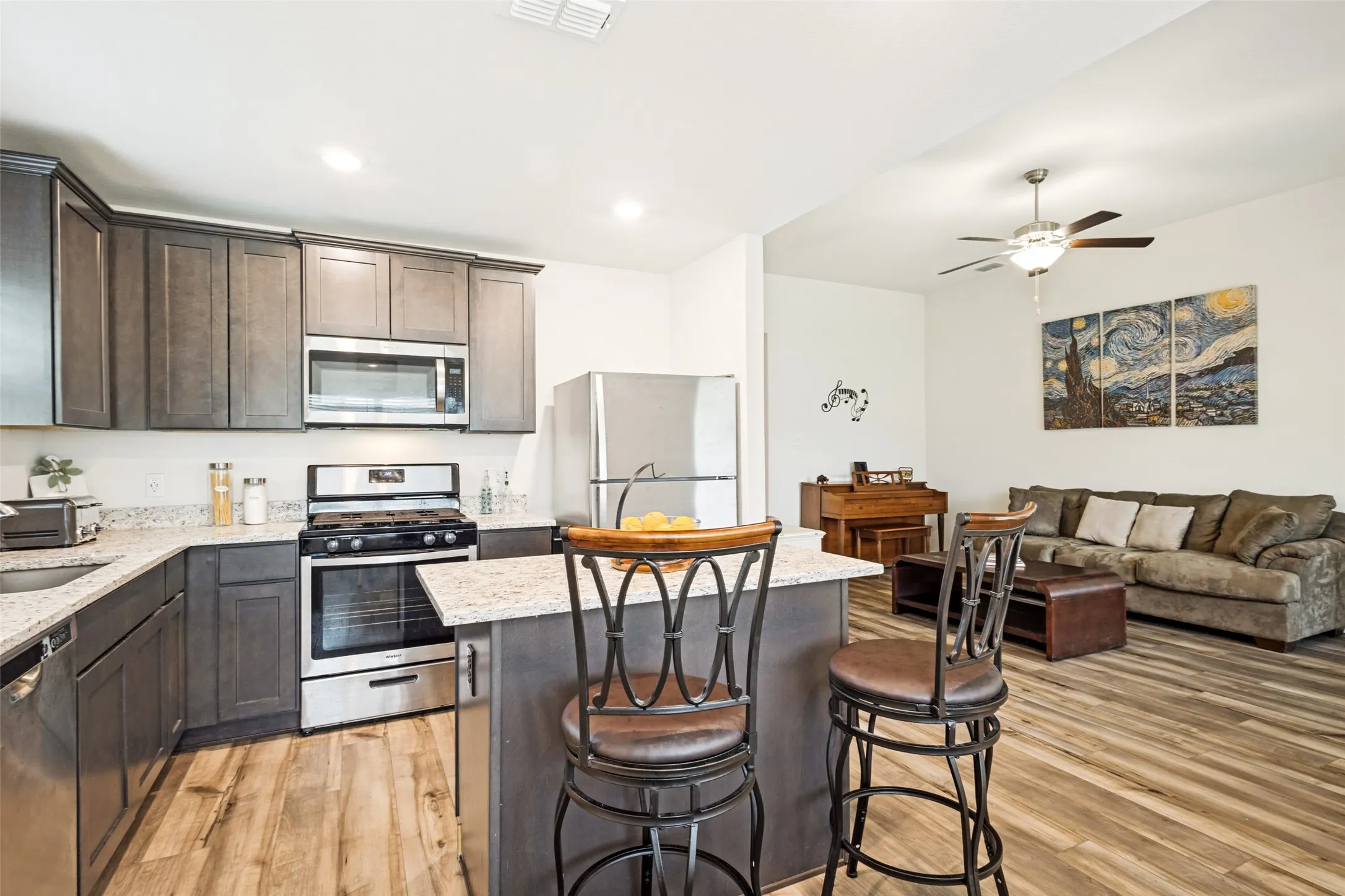 Single Family Residence For Sale in Denton County , 13519 Beaverhead Street, Ponder, Texas 76259, 3 Bedrooms, 2 Bathrooms, 2 Garage spaces, 1,317 Sqft, built in 2022, Preowned, Price $266,000, mls#21246388, Real Estate Agent in Ponder, Homes For Sale in Denton county, Homes For Sale in Ponder, Realtor in Ponder Texas, Real Estate Brokerage Independent Realty Texas, Luminita Cordes Realtor