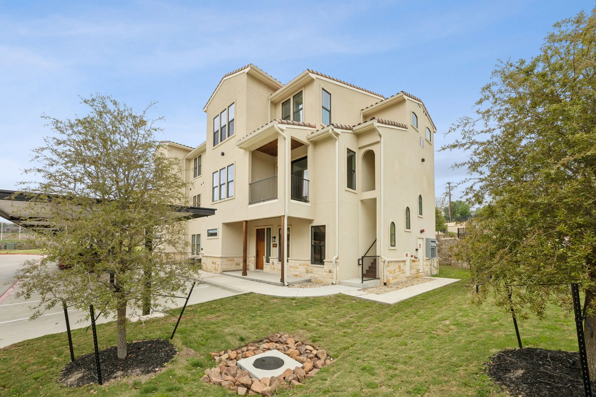 Condominium For Sale in Rockwall County , 2016 Portofino Drive, Rockwall, Texas 75032, 3 Bedroom, 3 Bathroom, Garage spaces, 2,104 Sqft, built in 2025, mls#21249521, Real Estate Agent in Rockwall, Homes For Sale in Rockwall county, Homes For Sale in Rockwall, Realtor in Rockwall Texas, Real Estate Brokerage Independent Realty Texas, Luminita Cordes Realtor