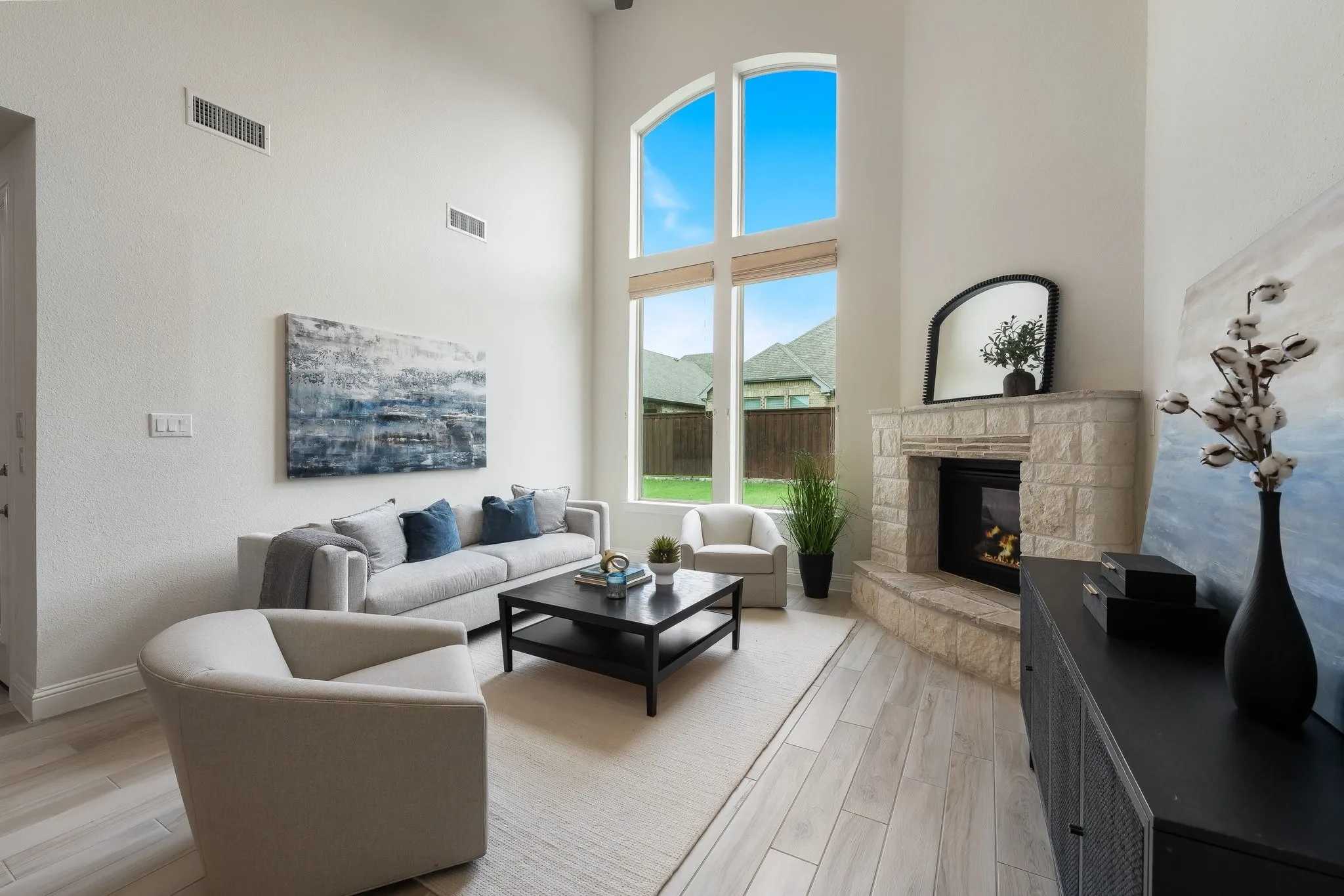 Single Family Residence For Sale in Denton County , 2825 London, The Colony, Texas 75056, 4 Bedroom, 4 Bathroom, 2 Garage spaces, 3,123 Sqft, built in 2019, Preowned, mls#21249500, Real Estate Agent in The Colony, Homes For Sale in Denton county, Homes For Sale in The Colony, Realtor in The Colony Texas, Real Estate Brokerage Independent Realty Texas, Luminita Cordes Realtor