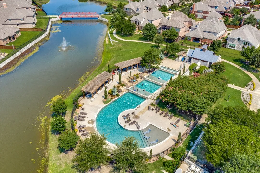 Single Family Residence For Sale in Denton County , 2825 London, The Colony, Texas 75056, 4 Bedroom, 4 Bathroom, 2 Garage spaces, 3,123 Sqft, built in 2019, Preowned, mls#21249500, Real Estate Agent in The Colony, Homes For Sale in Denton county, Homes For Sale in The Colony, Realtor in The Colony Texas, Real Estate Brokerage Independent Realty Texas, Luminita Cordes Realtor