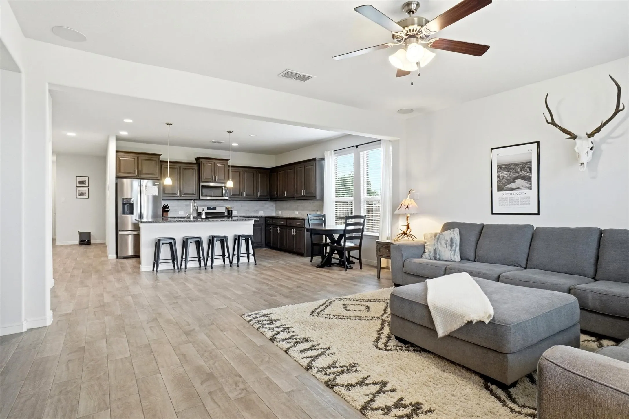 Single Family Residence For Sale in Tarrant County , 1004 Kimbrough Road, Azle, Texas 76020, 4 Bedrooms, 2 Bathrooms, 3 Garage spaces, 2,209 Sqft, built in 2020, Preowned, Price $450,000, mls#21249532, Real Estate Agent in Azle, Homes For Sale in Tarrant county, Homes For Sale in Azle, Realtor in Azle Texas, Real Estate Brokerage Independent Realty Texas, Luminita Cordes Realtor