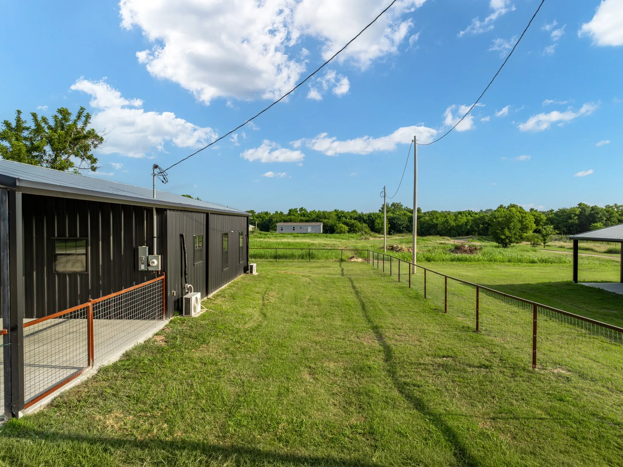 Single Family Residence For Sale in Bosque County , 321 Avenue B B, Walnut Springs, Texas 76690, 3 Bedroom, 2 Bathroom, Garage spaces, 1,240 Sqft, built in 2024, mls#21248233, Real Estate Agent in Walnut Springs, Homes For Sale in Bosque county, Homes For Sale in Walnut Springs, Realtor in Walnut Springs Texas, Real Estate Brokerage Independent Realty Texas, Luminita Cordes Realtor