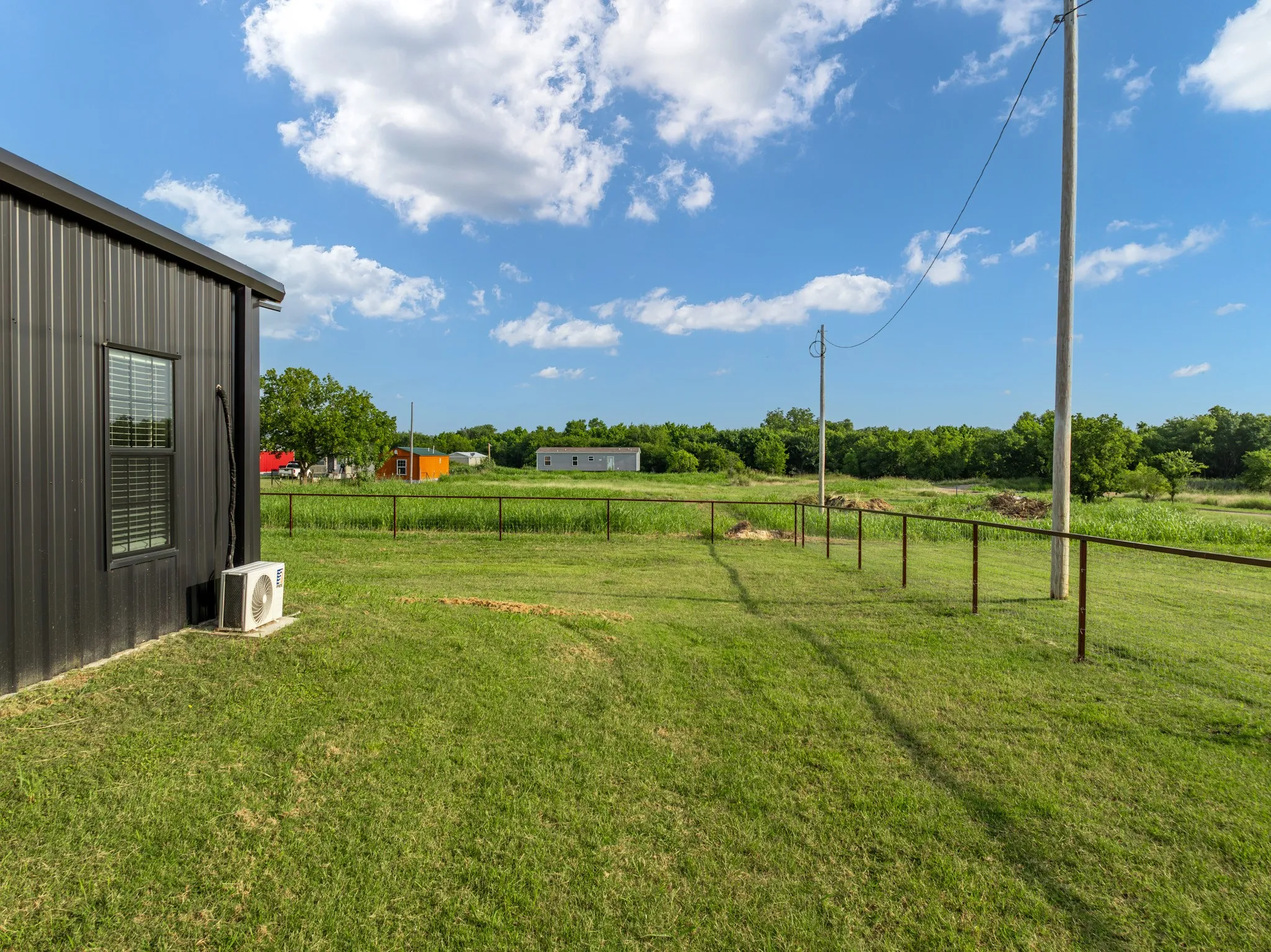 Single Family Residence For Sale in Bosque County , 321 Avenue B B, Walnut Springs, Texas 76690, 3 Bedroom, 2 Bathroom, Garage spaces, 1,240 Sqft, built in 2024, mls#21248233, Real Estate Agent in Walnut Springs, Homes For Sale in Bosque county, Homes For Sale in Walnut Springs, Realtor in Walnut Springs Texas, Real Estate Brokerage Independent Realty Texas, Luminita Cordes Realtor
