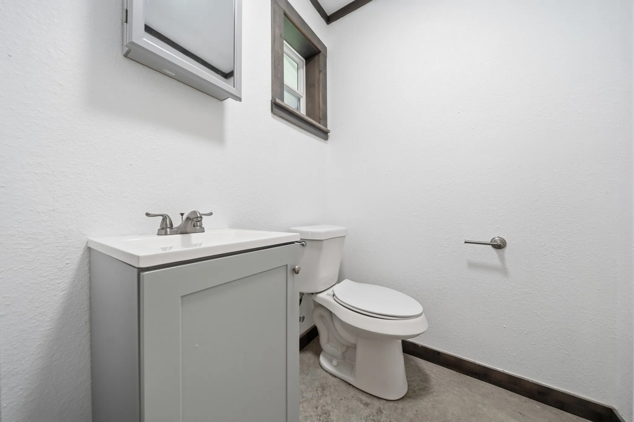 Single Family Residence For Sale in Bosque County , 321 Avenue B B, Walnut Springs, Texas 76690, 3 Bedroom, 2 Bathroom, Garage spaces, 1,240 Sqft, built in 2024, mls#21248233, Real Estate Agent in Walnut Springs, Homes For Sale in Bosque county, Homes For Sale in Walnut Springs, Realtor in Walnut Springs Texas, Real Estate Brokerage Independent Realty Texas, Luminita Cordes Realtor