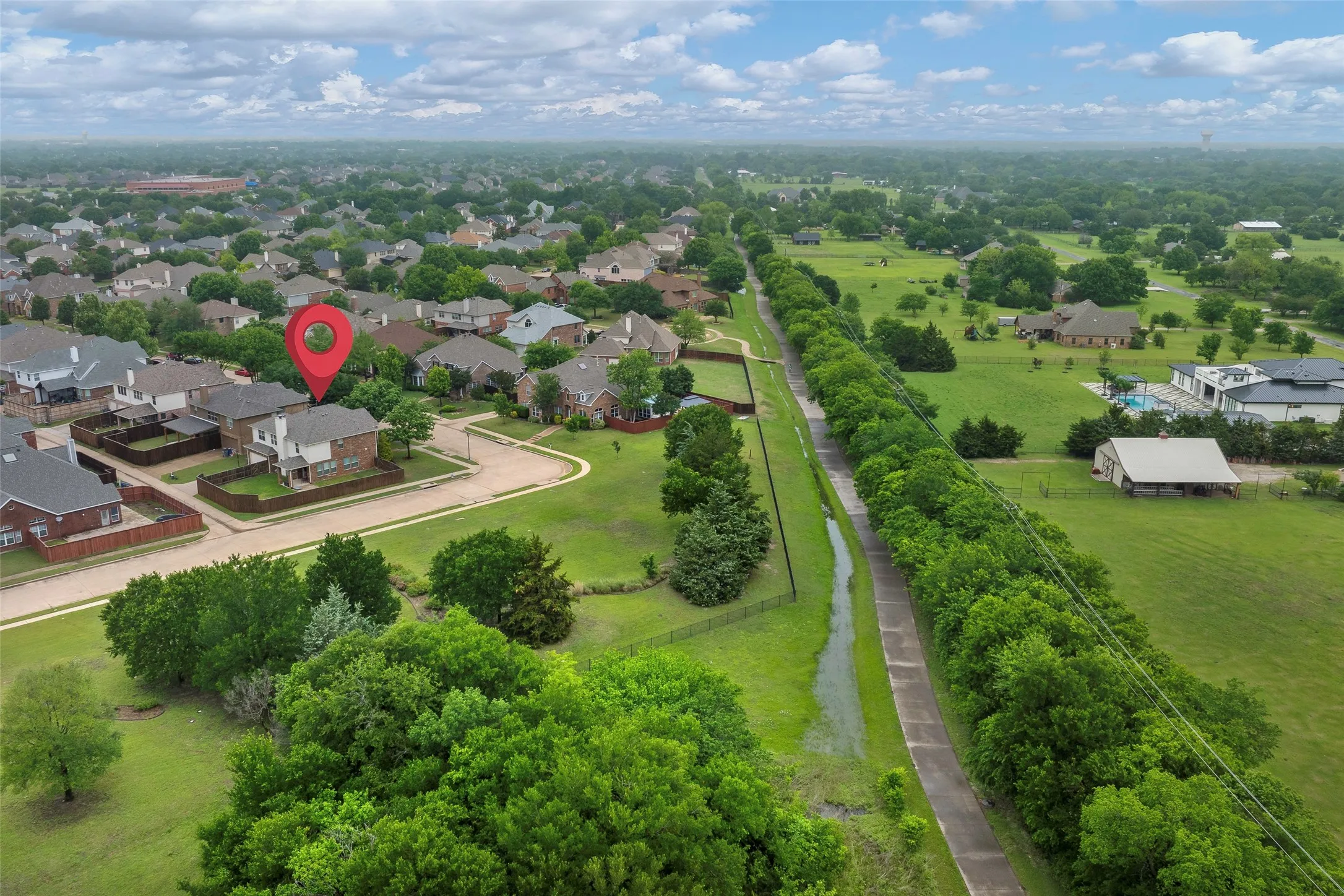 Single Family Residence For Sale in Collin County , 803 Cascades Drive, Allen, Texas 75002, 4 Bedroom, 3 Bathroom, 2 Garage spaces, 2,911 Sqft, built in 2003, Preowned, mls#21249358, Real Estate Agent in Allen, Homes For Sale in Collin county, Homes For Sale in Allen, Realtor in Allen Texas, Real Estate Brokerage Independent Realty Texas, Luminita Cordes Realtor