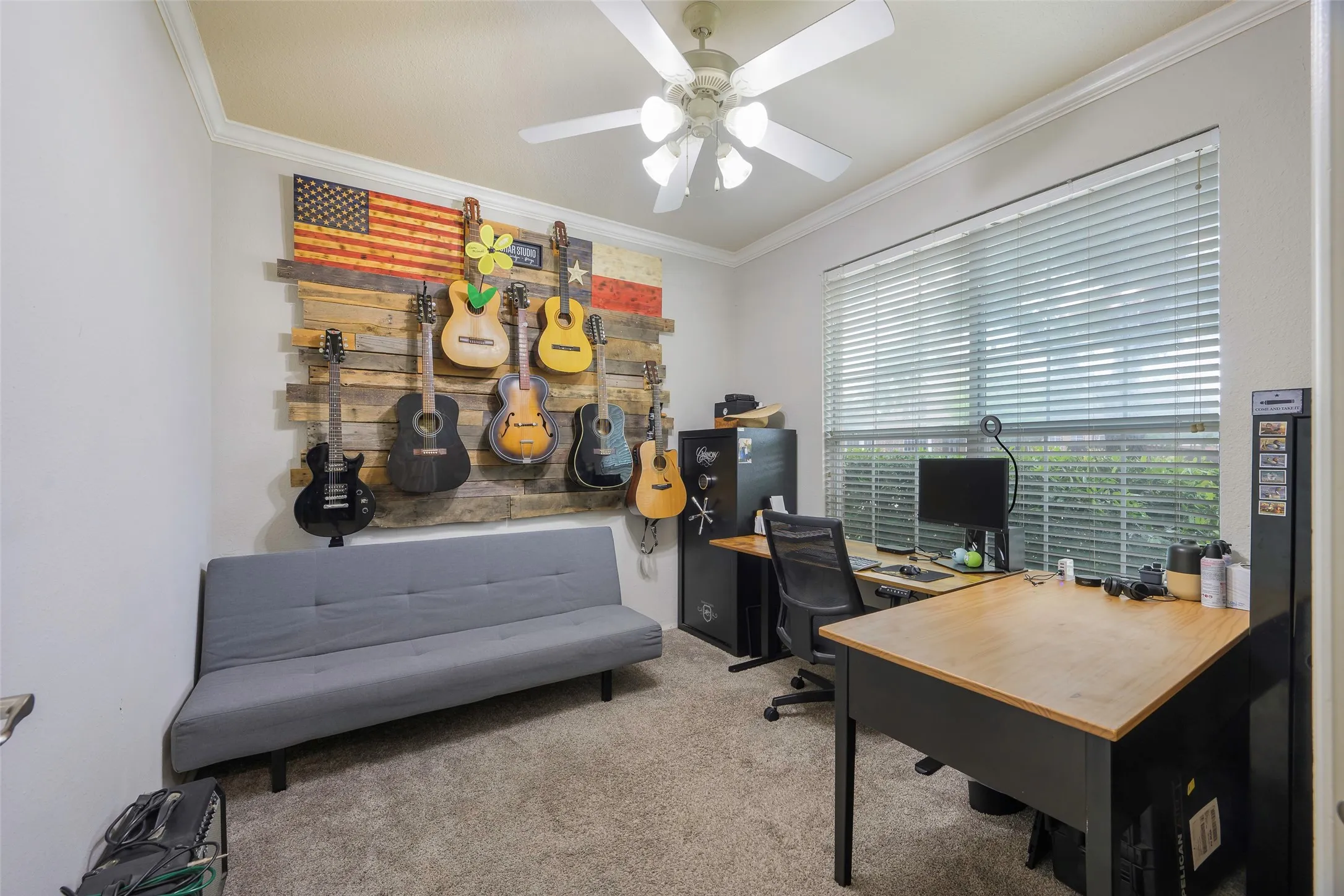 Single Family Residence For Sale in Collin County , 803 Cascades Drive, Allen, Texas 75002, 4 Bedroom, 3 Bathroom, 2 Garage spaces, 2,911 Sqft, built in 2003, Preowned, mls#21249358, Real Estate Agent in Allen, Homes For Sale in Collin county, Homes For Sale in Allen, Realtor in Allen Texas, Real Estate Brokerage Independent Realty Texas, Luminita Cordes Realtor