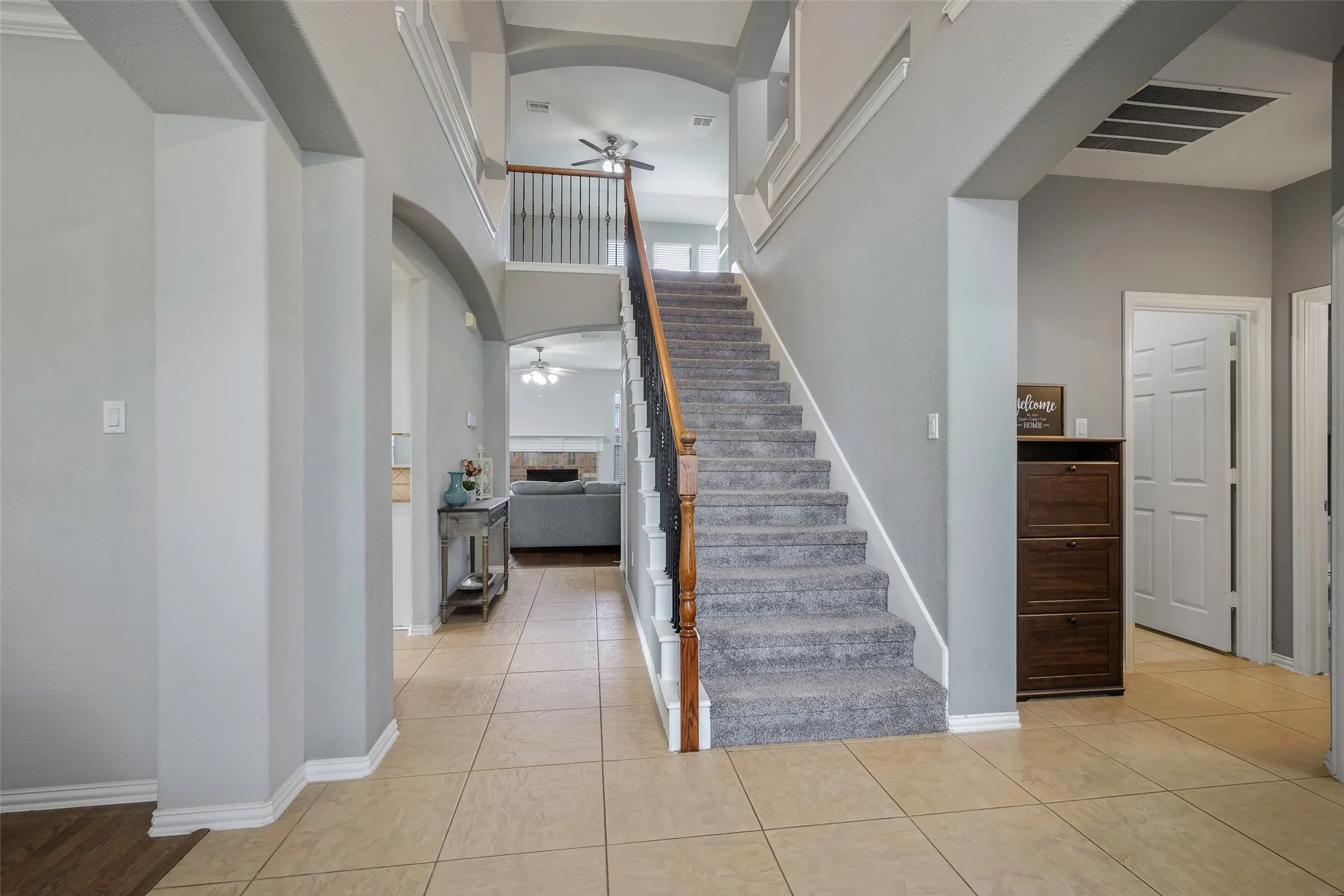 Single Family Residence For Sale in Collin County , 803 Cascades Drive, Allen, Texas 75002, 4 Bedroom, 3 Bathroom, 2 Garage spaces, 2,911 Sqft, built in 2003, Preowned, mls#21249358, Real Estate Agent in Allen, Homes For Sale in Collin county, Homes For Sale in Allen, Realtor in Allen Texas, Real Estate Brokerage Independent Realty Texas, Luminita Cordes Realtor