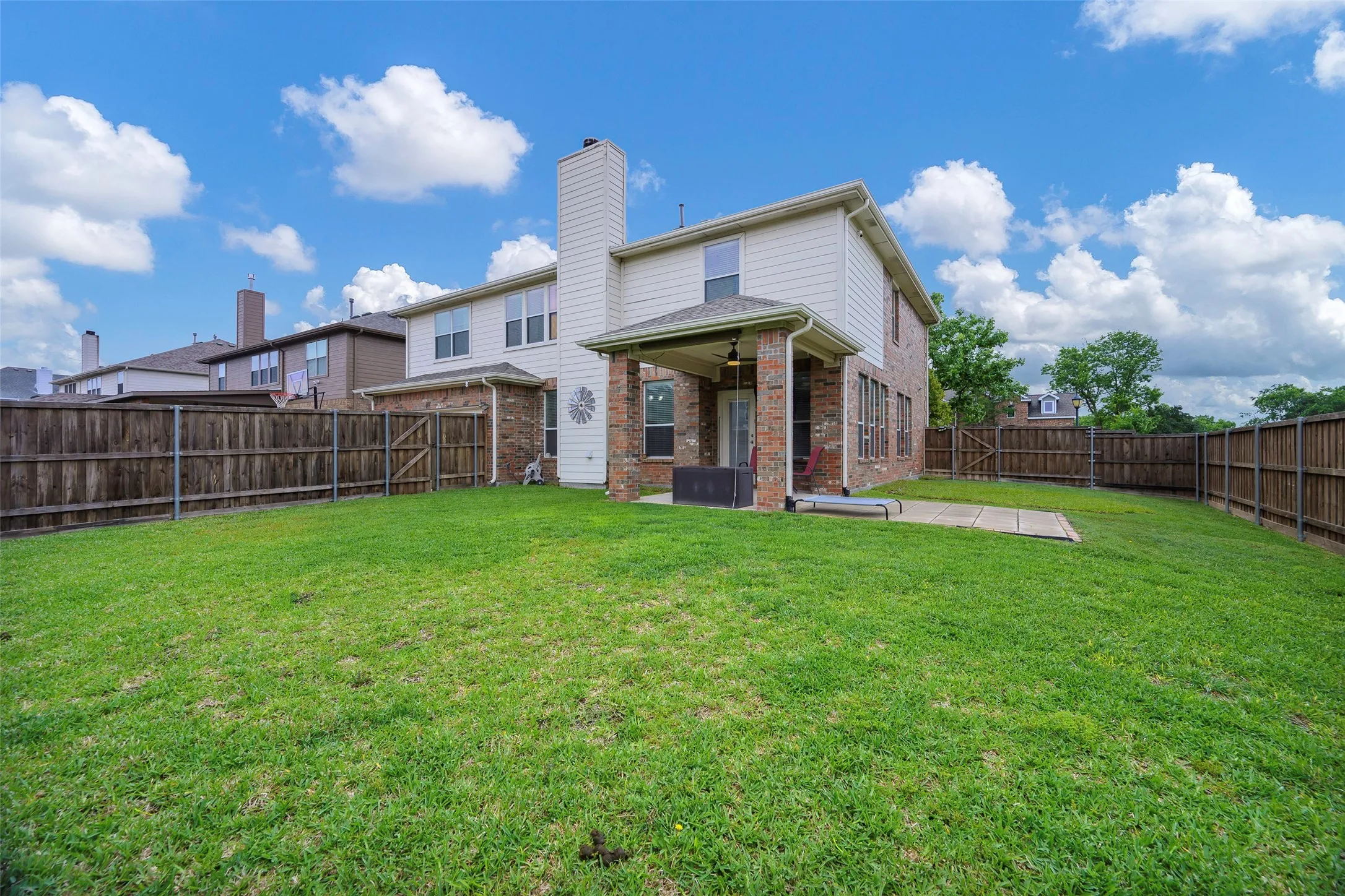 Single Family Residence For Sale in Collin County , 803 Cascades Drive, Allen, Texas 75002, 4 Bedroom, 3 Bathroom, 2 Garage spaces, 2,911 Sqft, built in 2003, Preowned, mls#21249358, Real Estate Agent in Allen, Homes For Sale in Collin county, Homes For Sale in Allen, Realtor in Allen Texas, Real Estate Brokerage Independent Realty Texas, Luminita Cordes Realtor