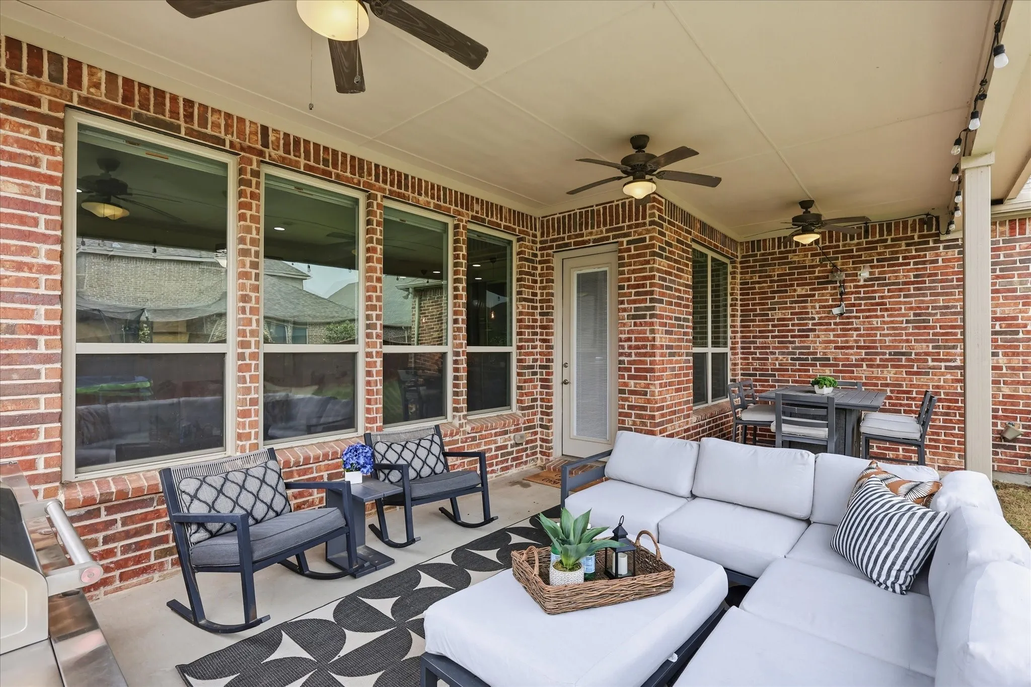 Single Family Residence For Sale in Collin County , 11192 Progreso Street, Frisco, Texas 75035, 5 Bedroom, 4 Bathroom, 3 Garage spaces, 3,943 Sqft, built in 2016, Preowned, mls#21245313, Real Estate Agent in Frisco, Homes For Sale in Collin county, Homes For Sale in Frisco, Realtor in Frisco Texas, Real Estate Brokerage Independent Realty Texas, Luminita Cordes Realtor