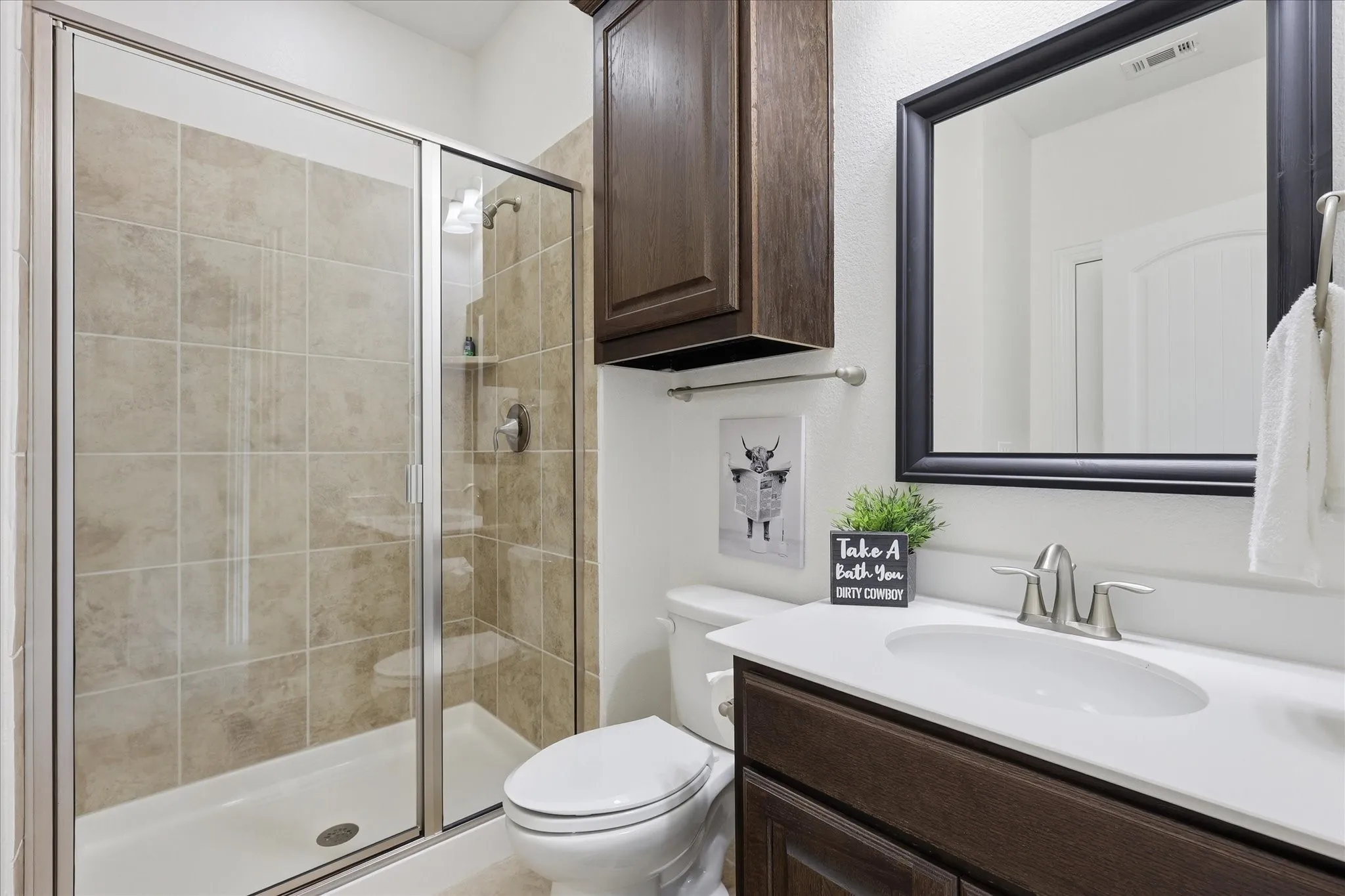 Single Family Residence For Sale in Collin County , 11192 Progreso Street, Frisco, Texas 75035, 5 Bedroom, 4 Bathroom, 3 Garage spaces, 3,943 Sqft, built in 2016, Preowned, mls#21245313, Real Estate Agent in Frisco, Homes For Sale in Collin county, Homes For Sale in Frisco, Realtor in Frisco Texas, Real Estate Brokerage Independent Realty Texas, Luminita Cordes Realtor