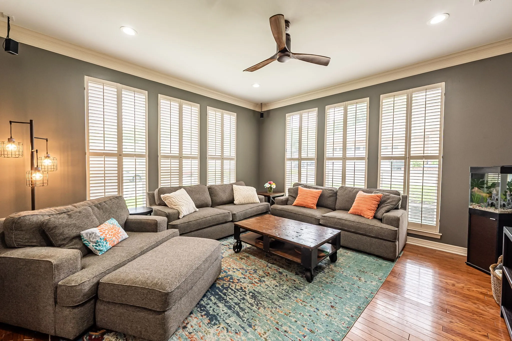 Single Family Residence For Sale in Smith County , 5701 Churchill Drive, Tyler, Texas 75703, 3 Bedroom, 3 Bathroom, 2 Garage spaces, 2,941 Sqft, built in 1991, mls#21244903, Real Estate Agent in Tyler, Homes For Sale in Smith county, Homes For Sale in Tyler, Realtor in Tyler Texas, Real Estate Brokerage Independent Realty Texas, Luminita Cordes Realtor