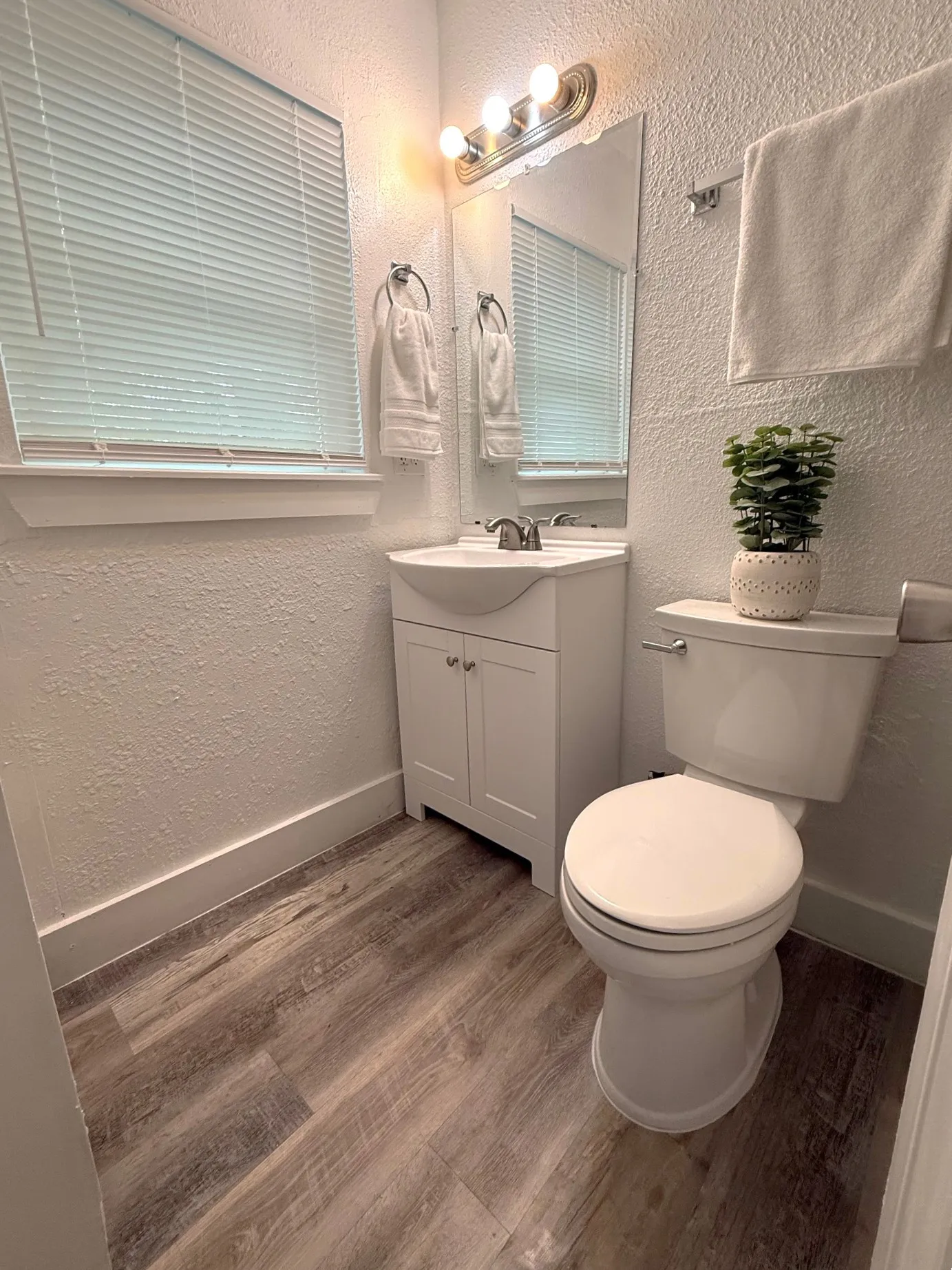 Ricketts bathroom