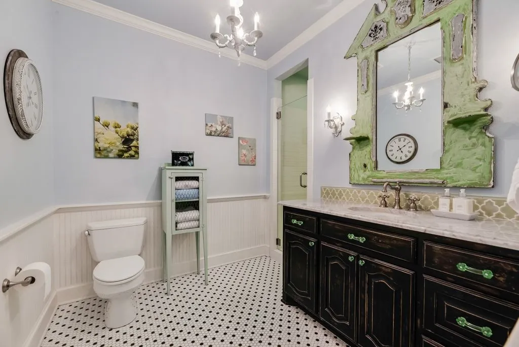 Single Family Residence For Sale in Kaufman County , 2880 County Road 249, Poetry, Texas 75160, 4 Bedroom, 5 Bathroom, 3 Garage spaces, 5,657 Sqft, built in 2011, Preowned, mls#21243061, Real Estate Agent in Poetry, Homes For Sale in Kaufman county, Homes For Sale in Poetry, Realtor in Poetry Texas, Real Estate Brokerage Independent Realty Texas, Luminita Cordes Realtor