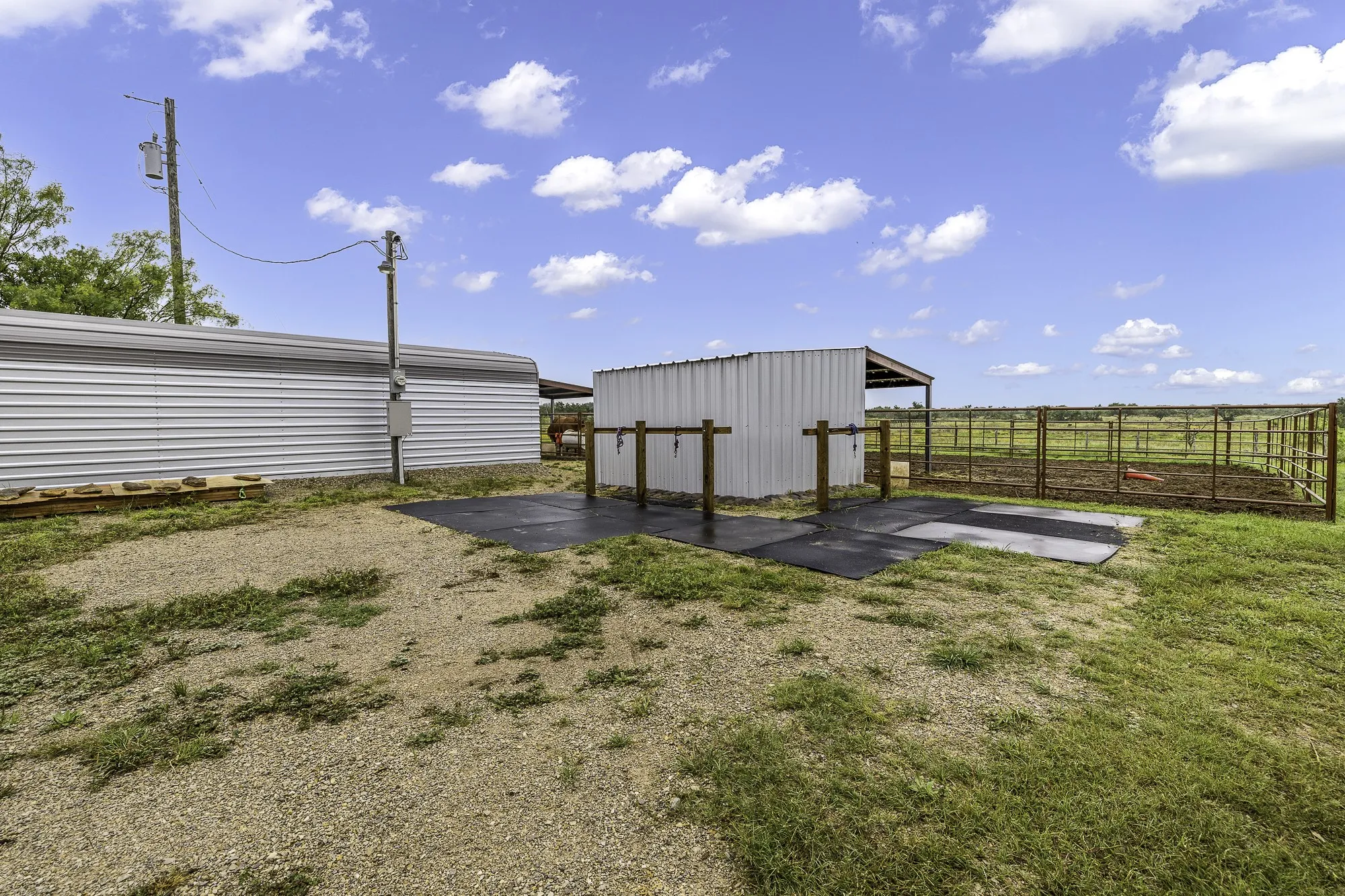 Horse Traps and Sheds