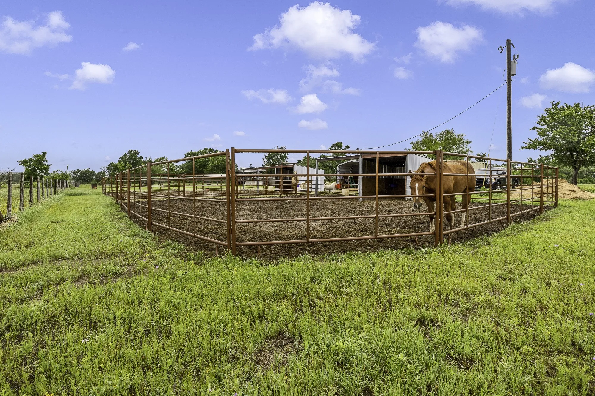 Mobile Home For Sale in Brown County , 224 Rocky Hill Road, Brownwood, Texas 76801, 3 Bedroom, 2 Bathroom, Garage spaces, 1,456 Sqft, built in 2018, mls#21249324, Real Estate Agent in Brownwood, Homes For Sale in Brown county, Homes For Sale in Brownwood, Realtor in Brownwood Texas, Real Estate Brokerage Independent Realty Texas, Luminita Cordes Realtor