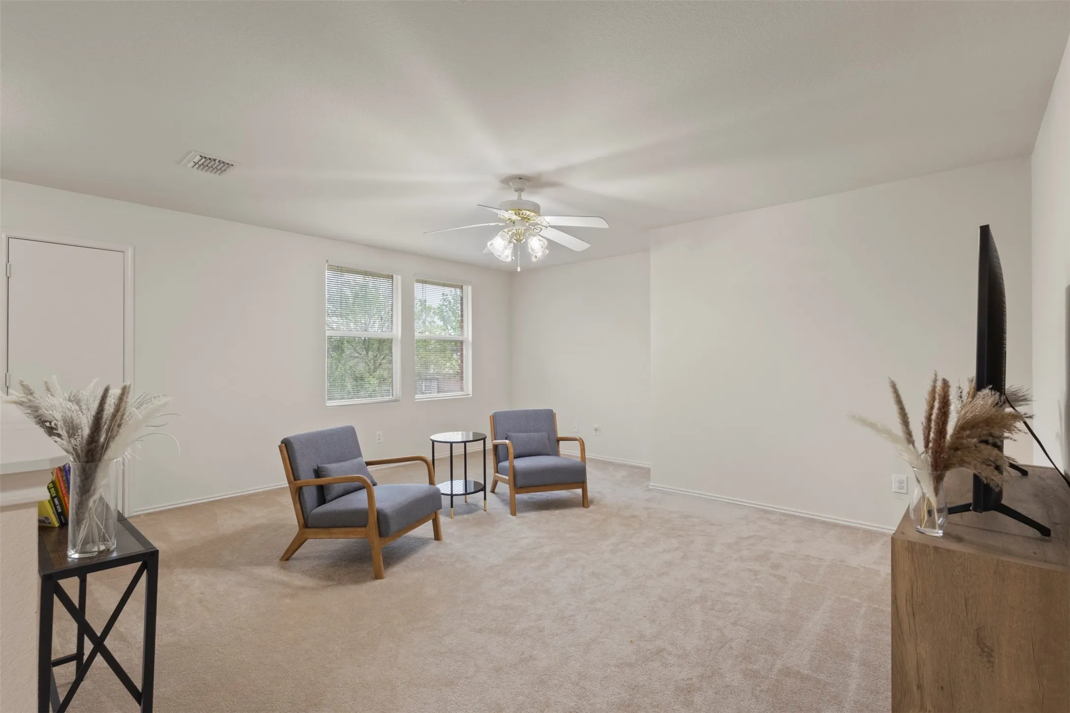 Single Family Residence For Sale in Rockwall County , 2817 Lake Terrace Drive, Wylie, Texas 75098, 4 Bedroom, 3 Bathroom, 2 Garage spaces, 2,730 Sqft, built in 2005, mls#21245283, Real Estate Agent in Wylie, Homes For Sale in Rockwall county, Homes For Sale in Wylie, Realtor in Wylie Texas, Real Estate Brokerage Independent Realty Texas, Luminita Cordes Realtor