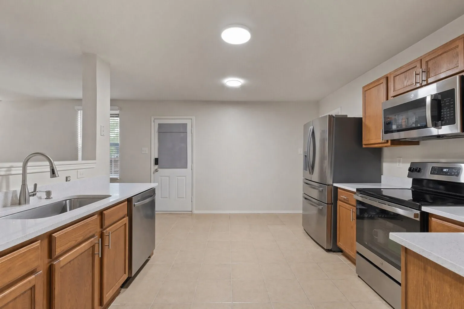 Single Family Residence For Sale in Rockwall County , 2817 Lake Terrace Drive, Wylie, Texas 75098, 4 Bedroom, 3 Bathroom, 2 Garage spaces, 2,730 Sqft, built in 2005, mls#21245283, Real Estate Agent in Wylie, Homes For Sale in Rockwall county, Homes For Sale in Wylie, Realtor in Wylie Texas, Real Estate Brokerage Independent Realty Texas, Luminita Cordes Realtor