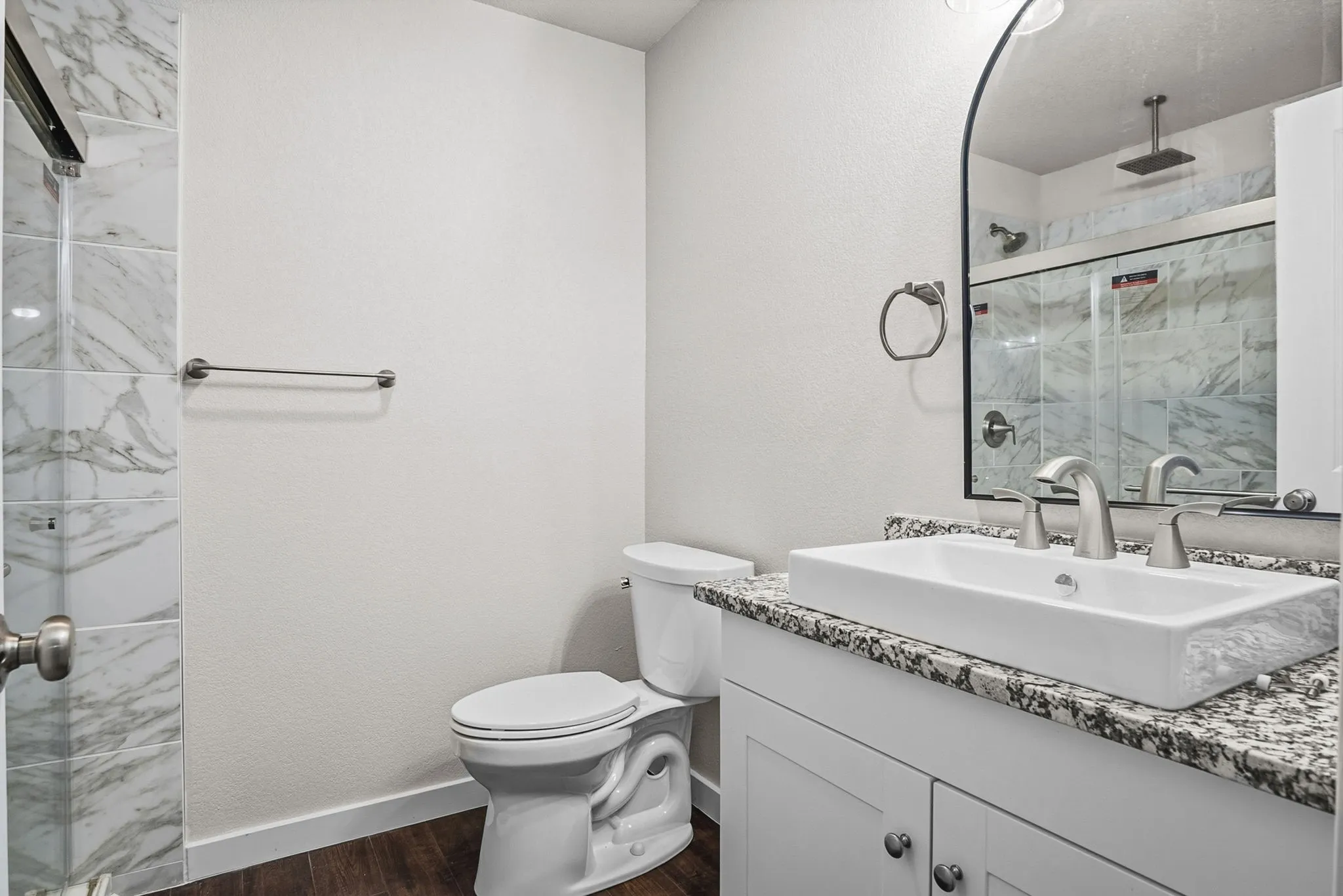 Single Family Residence For Sale in Parker County , 1318 W Water Street, Weatherford, Texas 76086, 3 Bedroom, 2 Bathroom, 1 Garage spaces, 1,547 Sqft, built in 1955, Preowned, mls#21249669, Real Estate Agent in Weatherford, Homes For Sale in Parker county, Homes For Sale in Weatherford, Realtor in Weatherford Texas, Real Estate Brokerage Independent Realty Texas, Luminita Cordes Realtor
