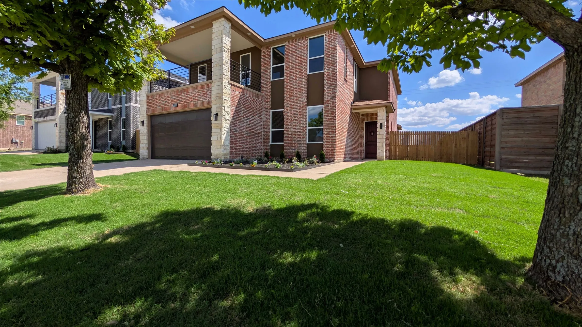 Single Family Residence For Sale in Dallas County , 14800 Broadview Drive, Balch Springs, Texas 75180, 5 Bedroom, 3 Bathroom, 2 Garage spaces, 3,223 Sqft, built in 2026, New Construction - Complete, mls#21249346, Real Estate Agent in Balch Springs, Homes For Sale in Dallas county, Homes For Sale in Balch Springs, Realtor in Balch Springs Texas, Real Estate Brokerage Independent Realty Texas, Luminita Cordes Realtor