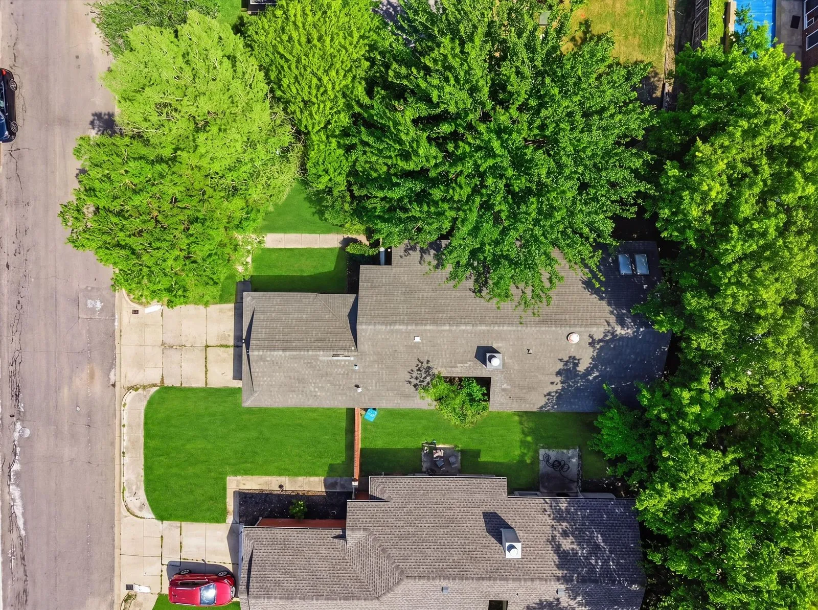Single Family Residence For Sale in Tarrant County , 6816 Fire Hill Drive, Fort Worth, Texas 76137, 3 Bedroom, 2 Bathroom, 2 Garage spaces, 1,462 Sqft, built in 1984, mls#21240068, Real Estate Agent in Fort Worth, Homes For Sale in Tarrant county, Homes For Sale in Fort Worth, Realtor in Fort Worth Texas, Real Estate Brokerage Independent Realty Texas, Luminita Cordes Realtor