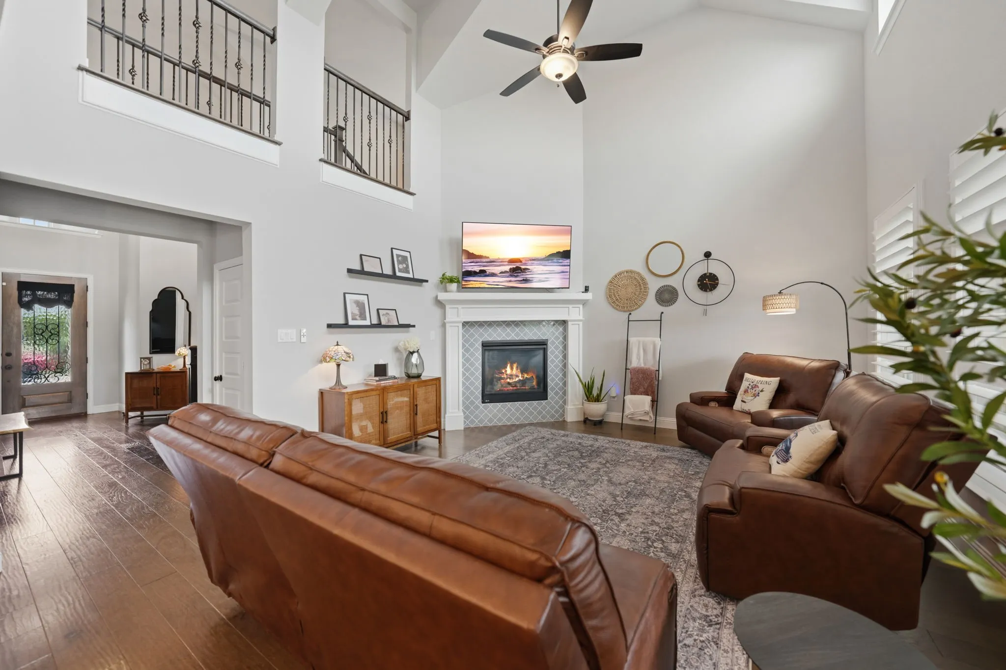 Single Family Residence For Sale in Tarrant County , 9801 Wexley Way, Fort Worth, Texas 76131, 4 Bedroom, 3 Bathroom, 3 Garage spaces, 3,353 Sqft, built in 2021, Preowned, mls#21246514, Real Estate Agent in Fort Worth, Homes For Sale in Tarrant county, Homes For Sale in Fort Worth, Realtor in Fort Worth Texas, Real Estate Brokerage Independent Realty Texas, Luminita Cordes Realtor
