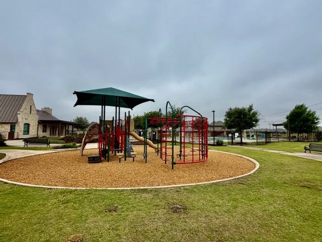 Single Family Residence For Sale in Tarrant County , 9801 Wexley Way, Fort Worth, Texas 76131, 4 Bedroom, 3 Bathroom, 3 Garage spaces, 3,353 Sqft, built in 2021, Preowned, mls#21246514, Real Estate Agent in Fort Worth, Homes For Sale in Tarrant county, Homes For Sale in Fort Worth, Realtor in Fort Worth Texas, Real Estate Brokerage Independent Realty Texas, Luminita Cordes Realtor