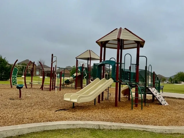 Single Family Residence For Sale in Tarrant County , 9801 Wexley Way, Fort Worth, Texas 76131, 4 Bedroom, 3 Bathroom, 3 Garage spaces, 3,353 Sqft, built in 2021, Preowned, mls#21246514, Real Estate Agent in Fort Worth, Homes For Sale in Tarrant county, Homes For Sale in Fort Worth, Realtor in Fort Worth Texas, Real Estate Brokerage Independent Realty Texas, Luminita Cordes Realtor