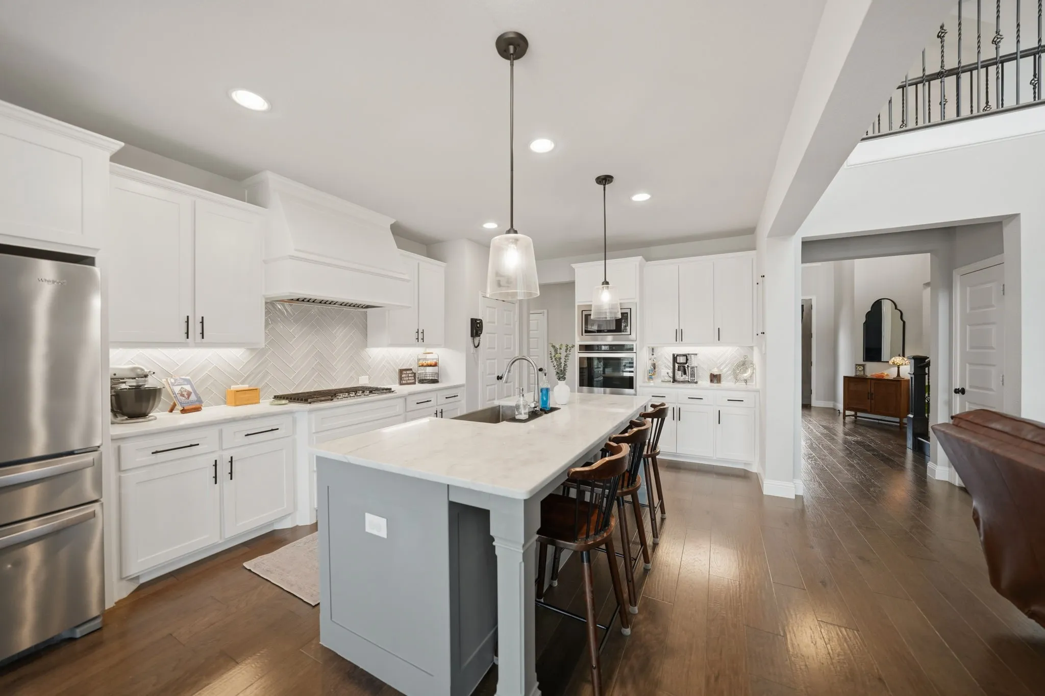 Single Family Residence For Sale in Tarrant County , 9801 Wexley Way, Fort Worth, Texas 76131, 4 Bedroom, 3 Bathroom, 3 Garage spaces, 3,353 Sqft, built in 2021, Preowned, mls#21246514, Real Estate Agent in Fort Worth, Homes For Sale in Tarrant county, Homes For Sale in Fort Worth, Realtor in Fort Worth Texas, Real Estate Brokerage Independent Realty Texas, Luminita Cordes Realtor