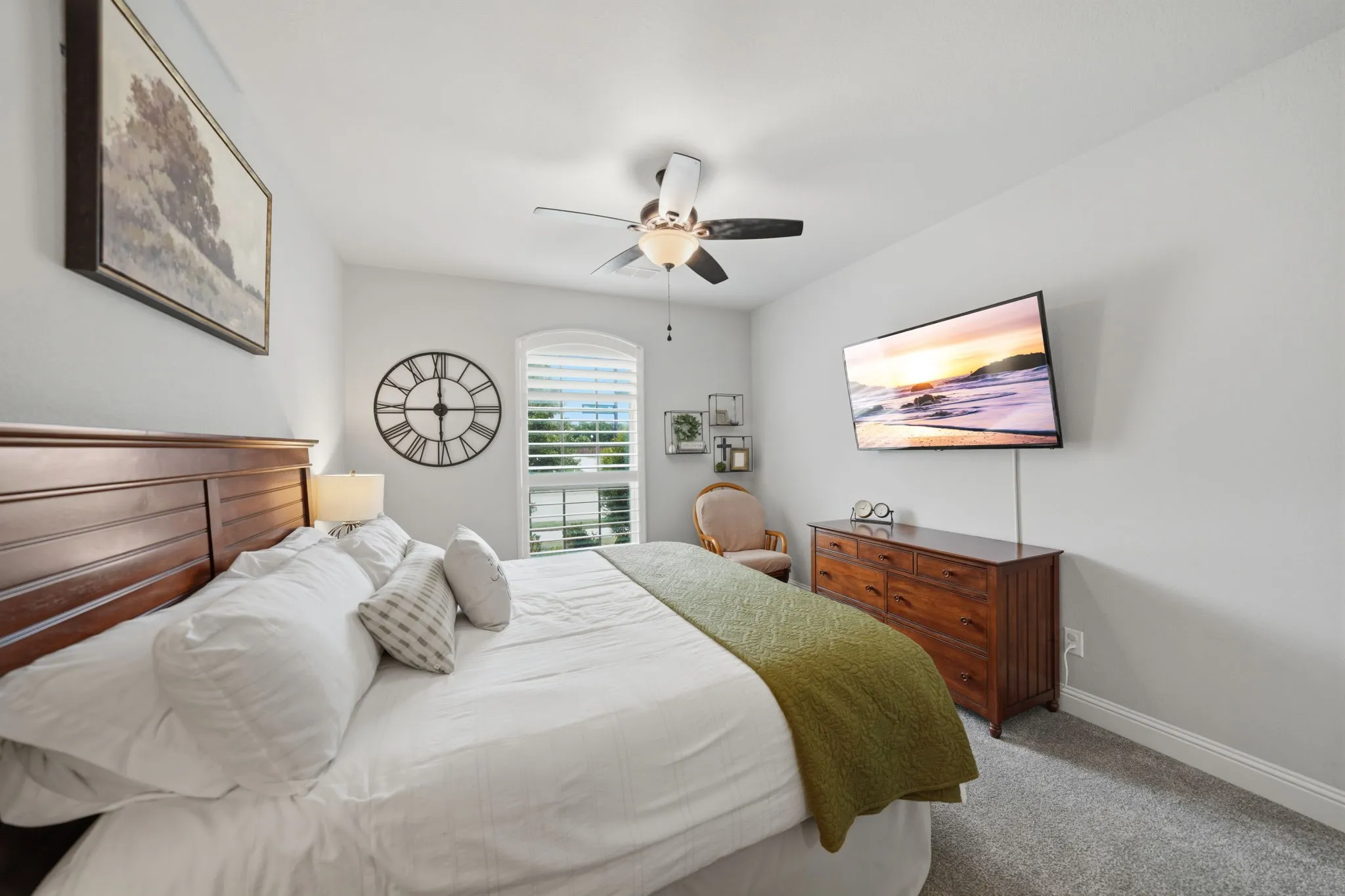 Guest bedroom downstairs