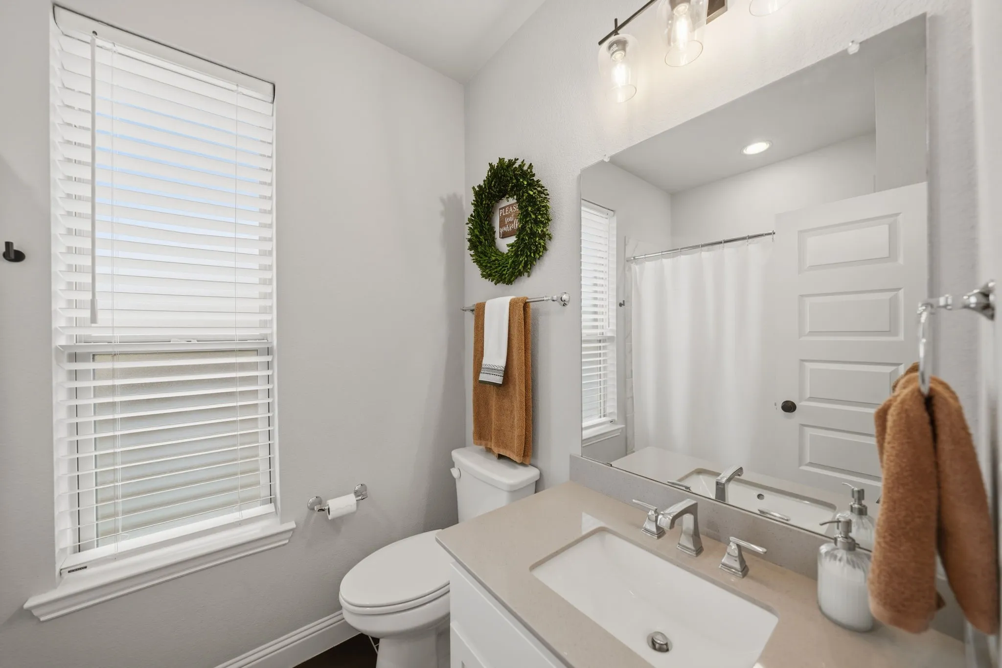 Full bath downstairs
