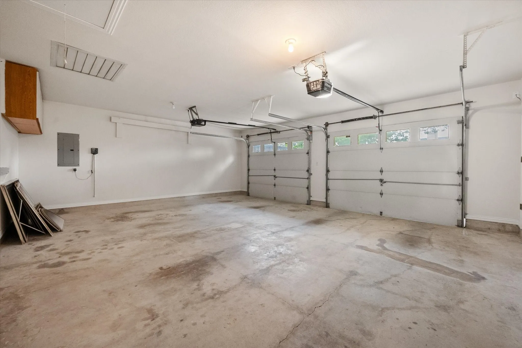 Three car garage