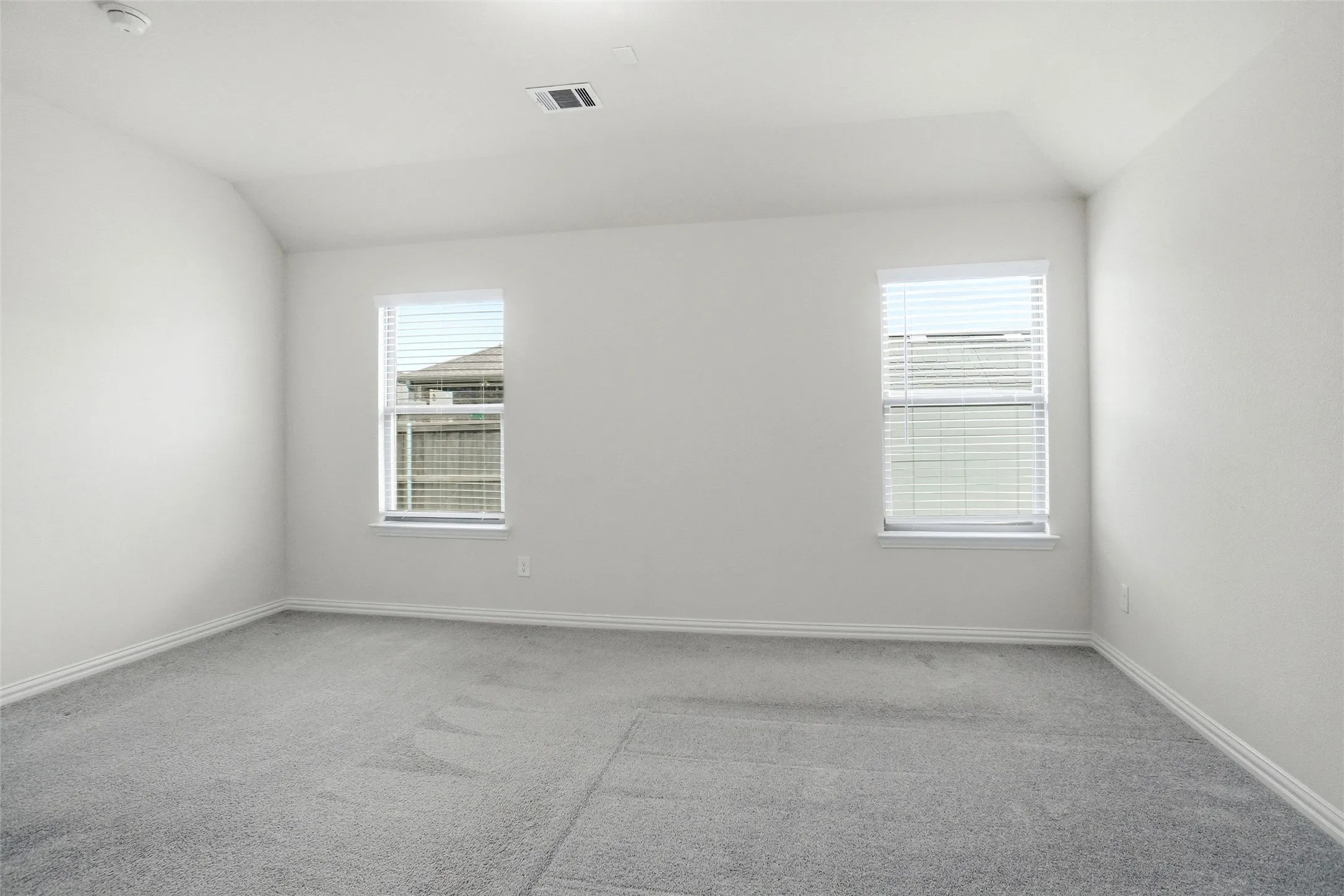Single Family Residence For Sale in Denton County , 3017 Cliffview Drive, Sanger, Texas 76266, 3 Bedroom, 2 Bathroom, 2 Garage spaces, 1,601 Sqft, built in 2022, mls#21245542, Real Estate Agent in Sanger, Homes For Sale in Denton county, Homes For Sale in Sanger, Realtor in Sanger Texas, Real Estate Brokerage Independent Realty Texas, Luminita Cordes Realtor