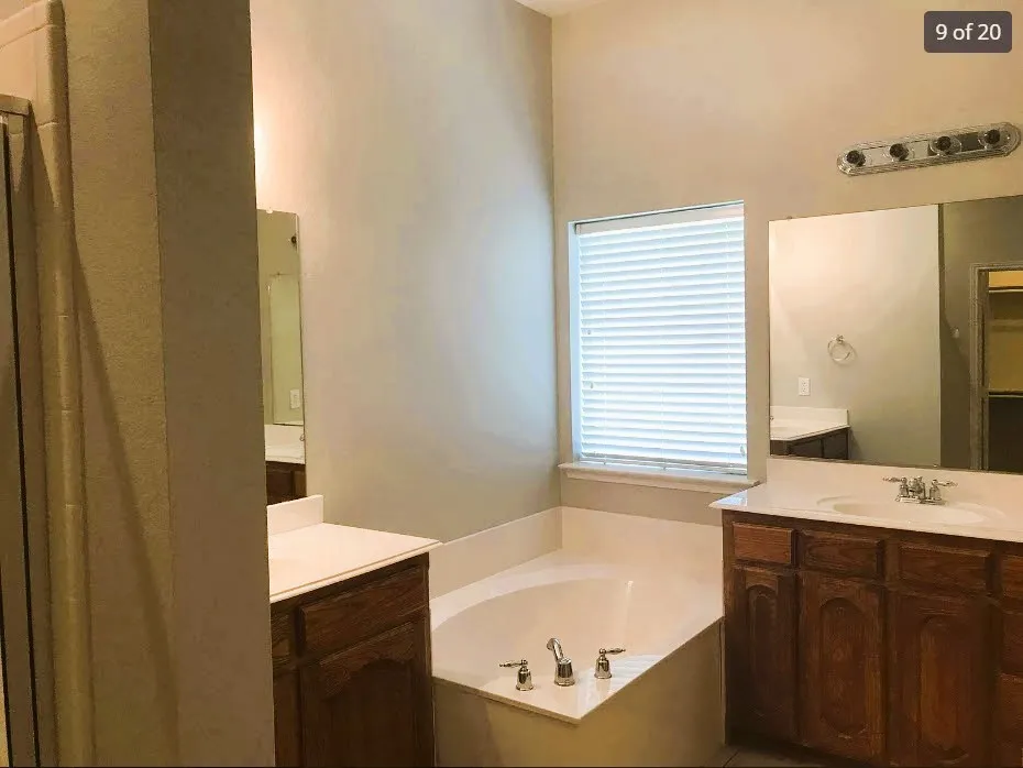 Single Family Residence For Rent in Rockwall County , 2750 Fern Valley Lane, Rockwall, Texas 75087, 4 Bedrooms, 2 Bathrooms, 2 Garage spaces, 1,923 Sqft, built in 2005, Preowned, Price $2,400, mls#21249591, Real Estate Agent in Rockwall, Homes For Rent in Rockwall county, Homes For Rent in Rockwall, Realtor in Rockwall Texas, Real Estate Brokerage Independent Realty Texas, Luminita Cordes Realtor