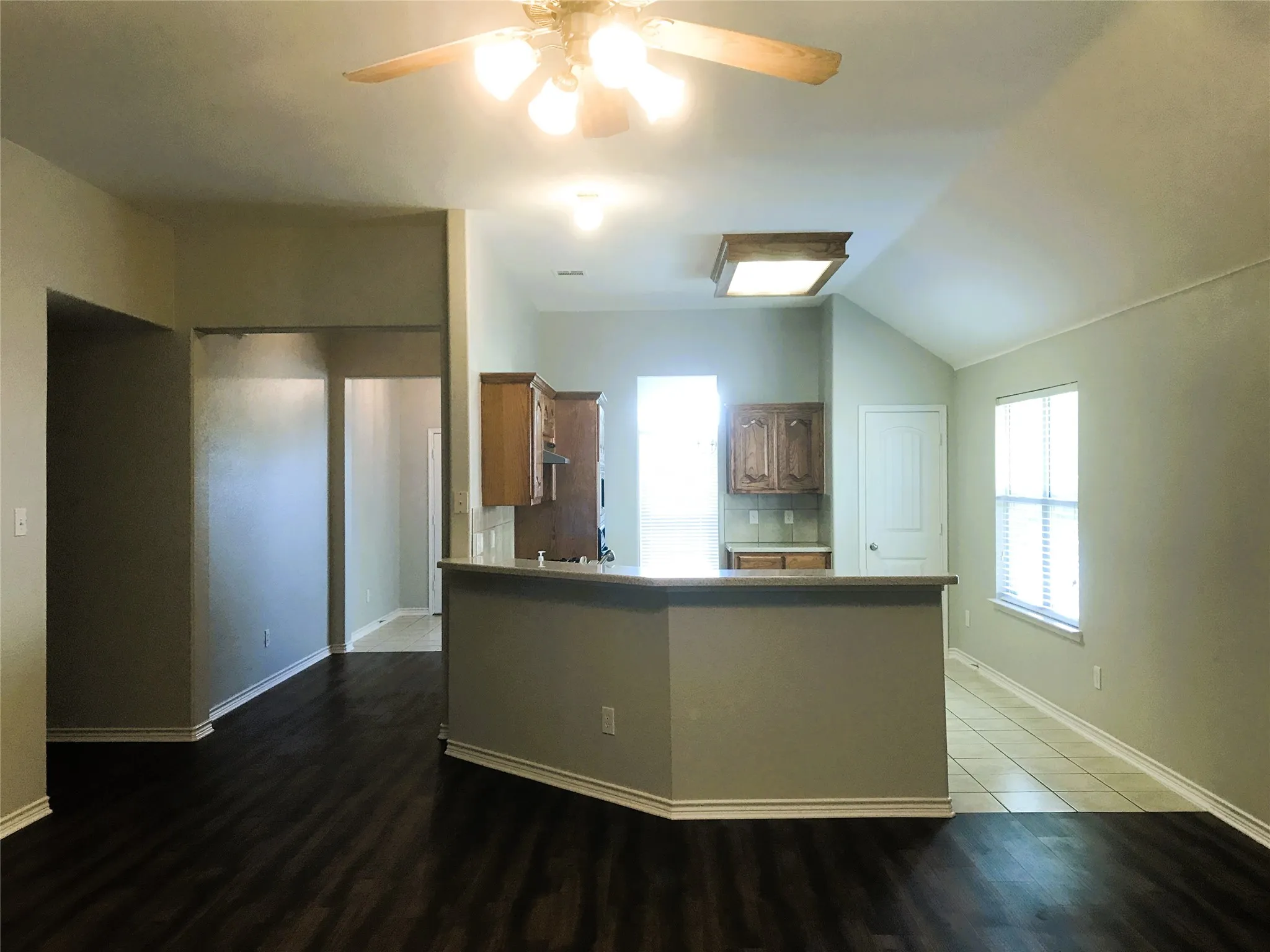 Single Family Residence For Rent in Rockwall County , 2750 Fern Valley Lane, Rockwall, Texas 75087, 4 Bedrooms, 2 Bathrooms, 2 Garage spaces, 1,923 Sqft, built in 2005, Preowned, Price $2,400, mls#21249591, Real Estate Agent in Rockwall, Homes For Rent in Rockwall county, Homes For Rent in Rockwall, Realtor in Rockwall Texas, Real Estate Brokerage Independent Realty Texas, Luminita Cordes Realtor