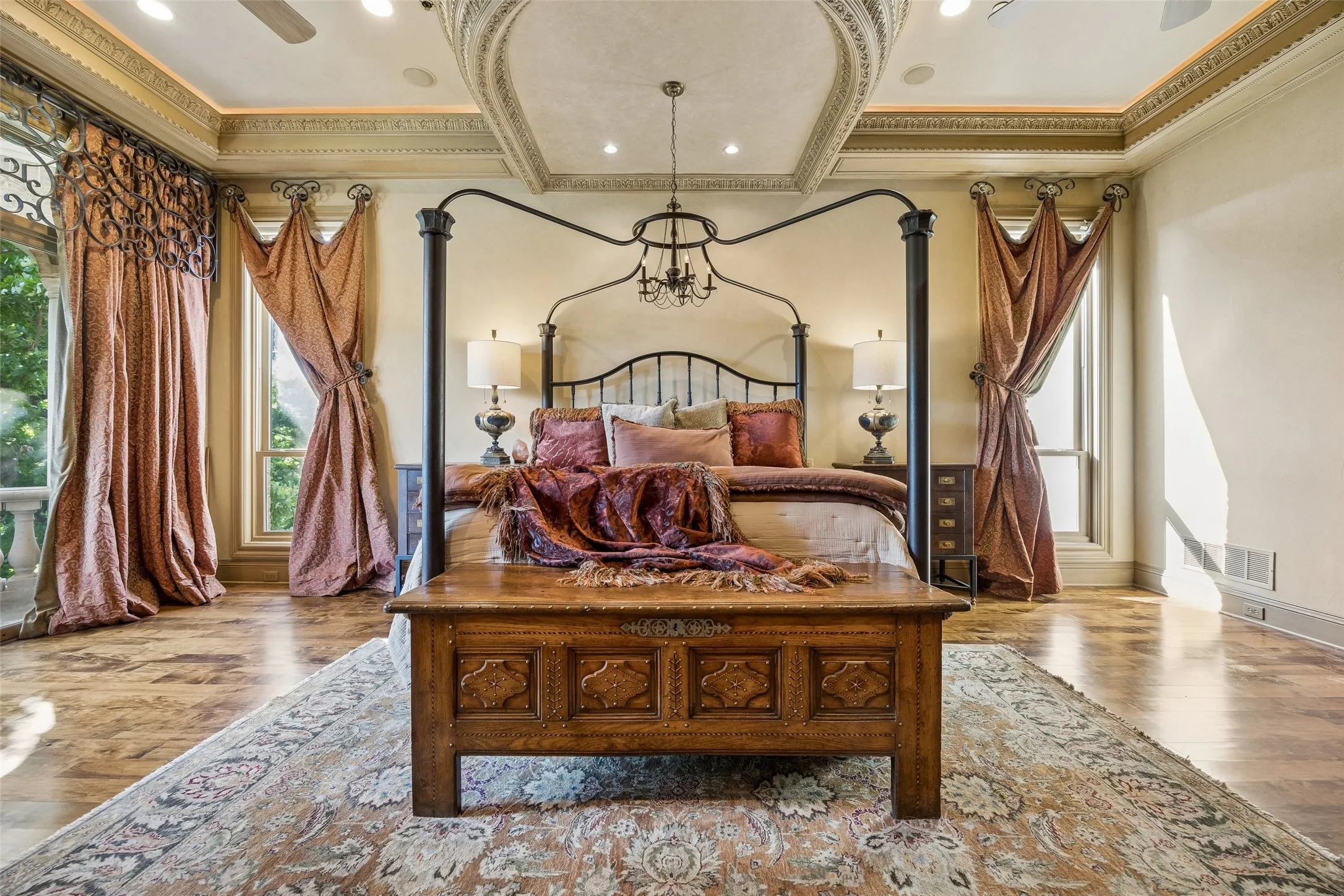 Single Family Residence For Sale in Denton County , 6416 Old Gate Road, Plano, Texas 75024, 6 Bedroom, 10 Bathroom, 5 Garage spaces, 14,636 Sqft, built in 2000, Preowned, mls#21246764, Real Estate Agent in Plano, Homes For Sale in Denton county, Homes For Sale in Plano, Realtor in Plano Texas, Real Estate Brokerage Independent Realty Texas, Luminita Cordes Realtor