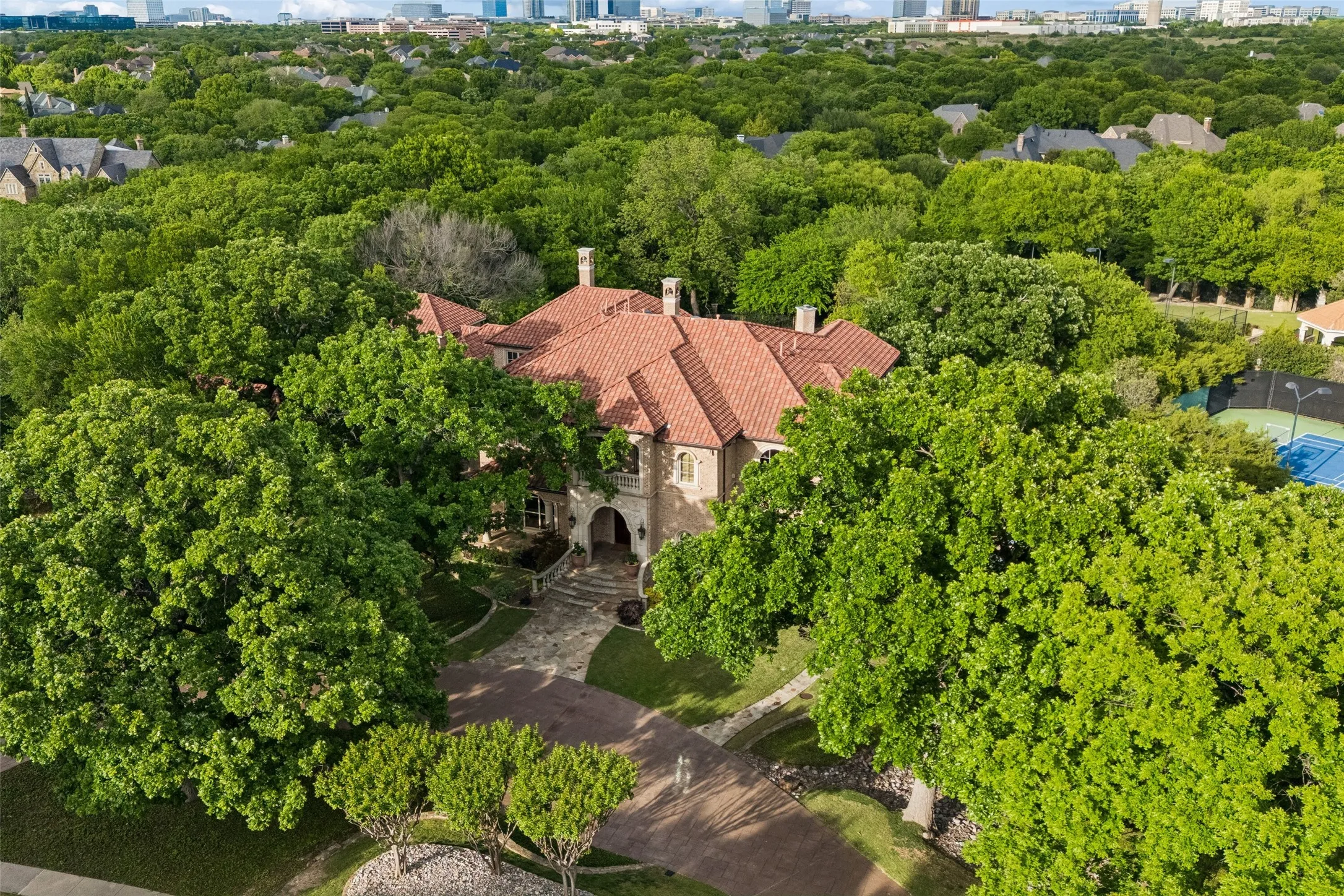 Single Family Residence For Sale in Denton County , 6416 Old Gate Road, Plano, Texas 75024, 6 Bedroom, 10 Bathroom, 5 Garage spaces, 14,636 Sqft, built in 2000, Preowned, mls#21246764, Real Estate Agent in Plano, Homes For Sale in Denton county, Homes For Sale in Plano, Realtor in Plano Texas, Real Estate Brokerage Independent Realty Texas, Luminita Cordes Realtor