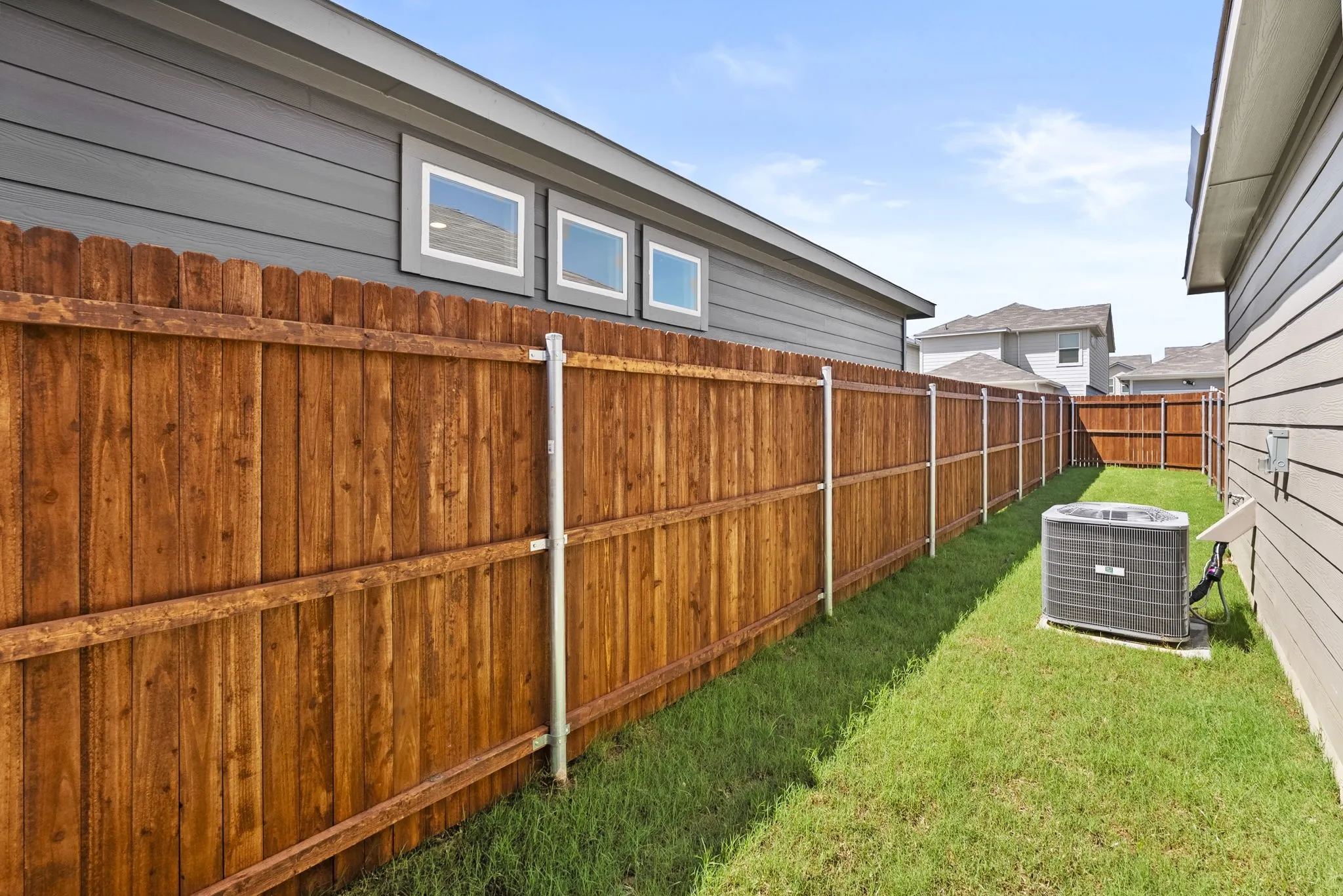 Single Family Residence For Sale in Tarrant County , 3149 Maple Orchard Lane, Fort Worth, Texas 76140, 3 Bedroom, 3 Bathroom, 2 Garage spaces, 1,494 Sqft, built in 2025, New Construction - Complete, Price $293,500, mls#21249719, Real Estate Agent in Fort Worth, Homes For Sale in Tarrant county, Homes For Sale in Fort Worth, Realtor in Fort Worth Texas, Real Estate Brokerage Independent Realty Texas, Luminita Cordes Realtor
