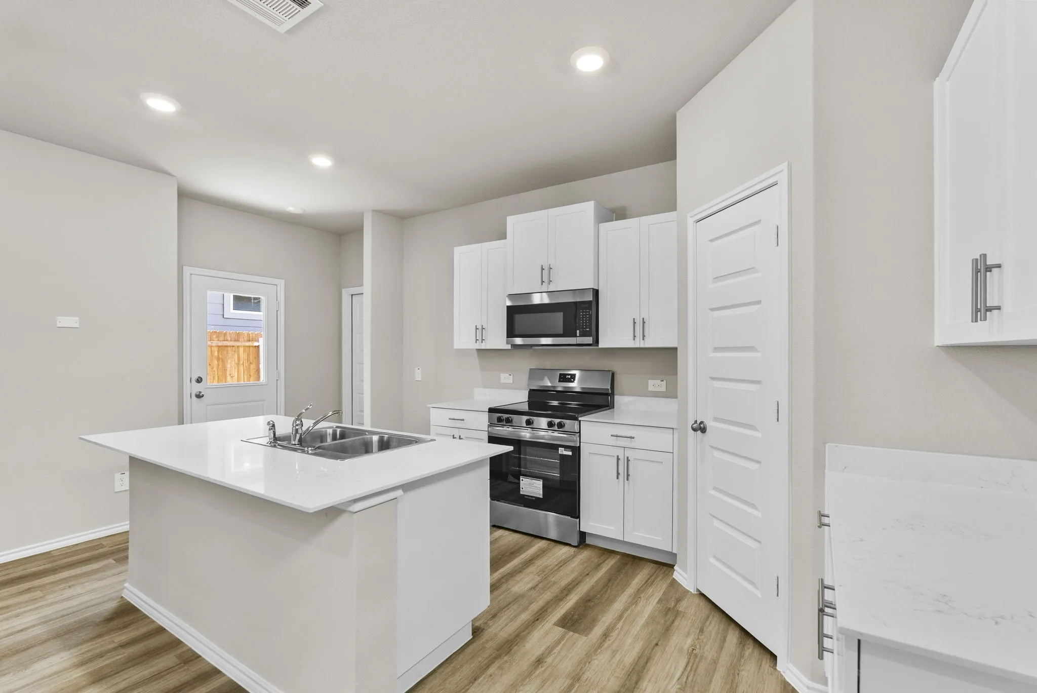 Single Family Residence For Sale in Tarrant County , 3149 Maple Orchard Lane, Fort Worth, Texas 76140, 3 Bedroom, 3 Bathroom, 2 Garage spaces, 1,494 Sqft, built in 2025, New Construction - Complete, Price $293,500, mls#21249719, Real Estate Agent in Fort Worth, Homes For Sale in Tarrant county, Homes For Sale in Fort Worth, Realtor in Fort Worth Texas, Real Estate Brokerage Independent Realty Texas, Luminita Cordes Realtor