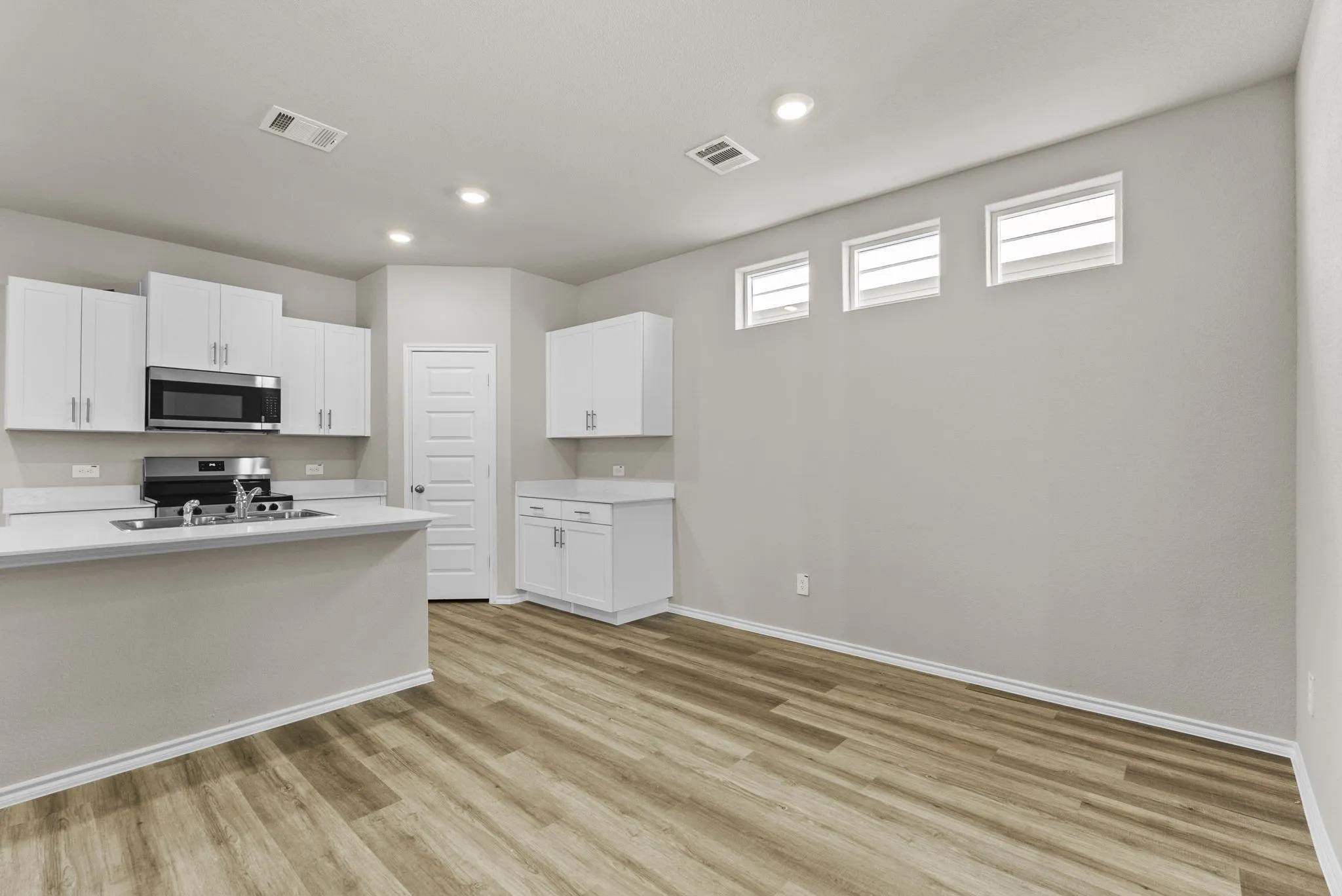 Single Family Residence For Sale in Tarrant County , 3149 Maple Orchard Lane, Fort Worth, Texas 76140, 3 Bedroom, 3 Bathroom, 2 Garage spaces, 1,494 Sqft, built in 2025, New Construction - Complete, Price $293,500, mls#21249719, Real Estate Agent in Fort Worth, Homes For Sale in Tarrant county, Homes For Sale in Fort Worth, Realtor in Fort Worth Texas, Real Estate Brokerage Independent Realty Texas, Luminita Cordes Realtor