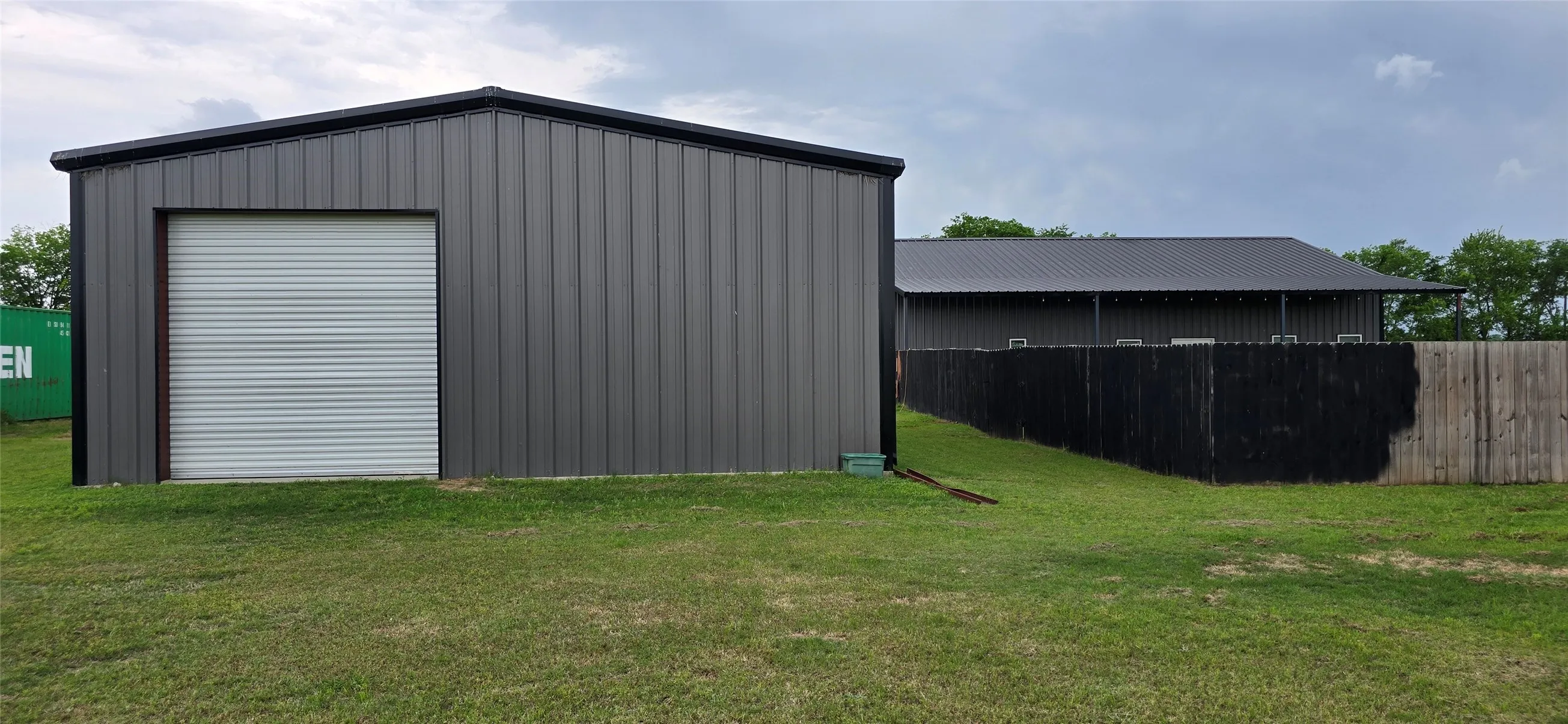 30x40 with plumbing available
