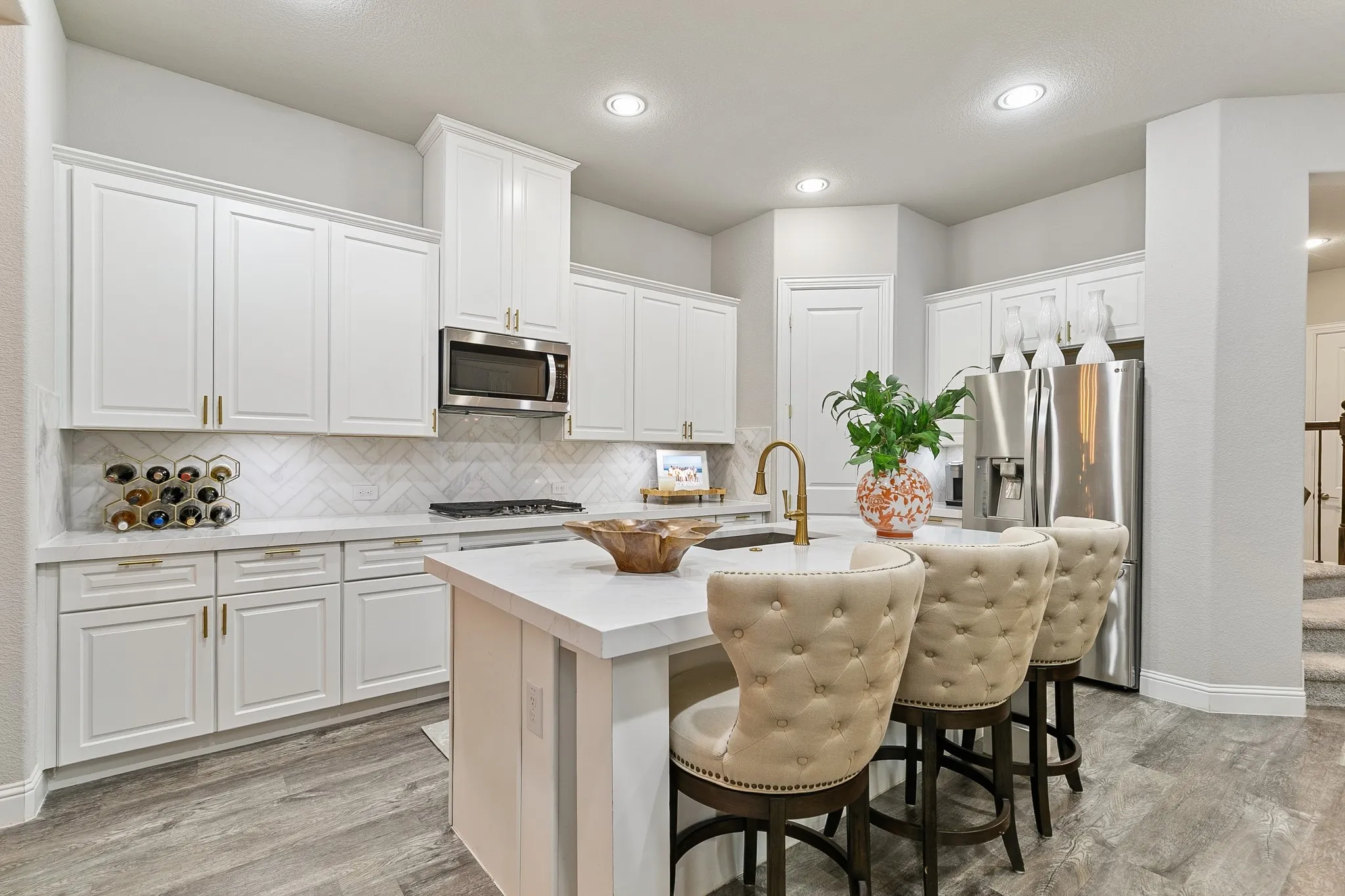 Single Family Residence For Sale in Denton County , 2224 7th Avenue, Flower Mound, Texas 75028, 4 Bedroom, 4 Bathroom, 2 Garage spaces, 2,833 Sqft, built in 2018, Preowned, mls#21227563, Real Estate Agent in Flower Mound, Homes For Sale in Denton county, Homes For Sale in Flower Mound, Realtor in Flower Mound Texas, Real Estate Brokerage Independent Realty Texas, Luminita Cordes Realtor