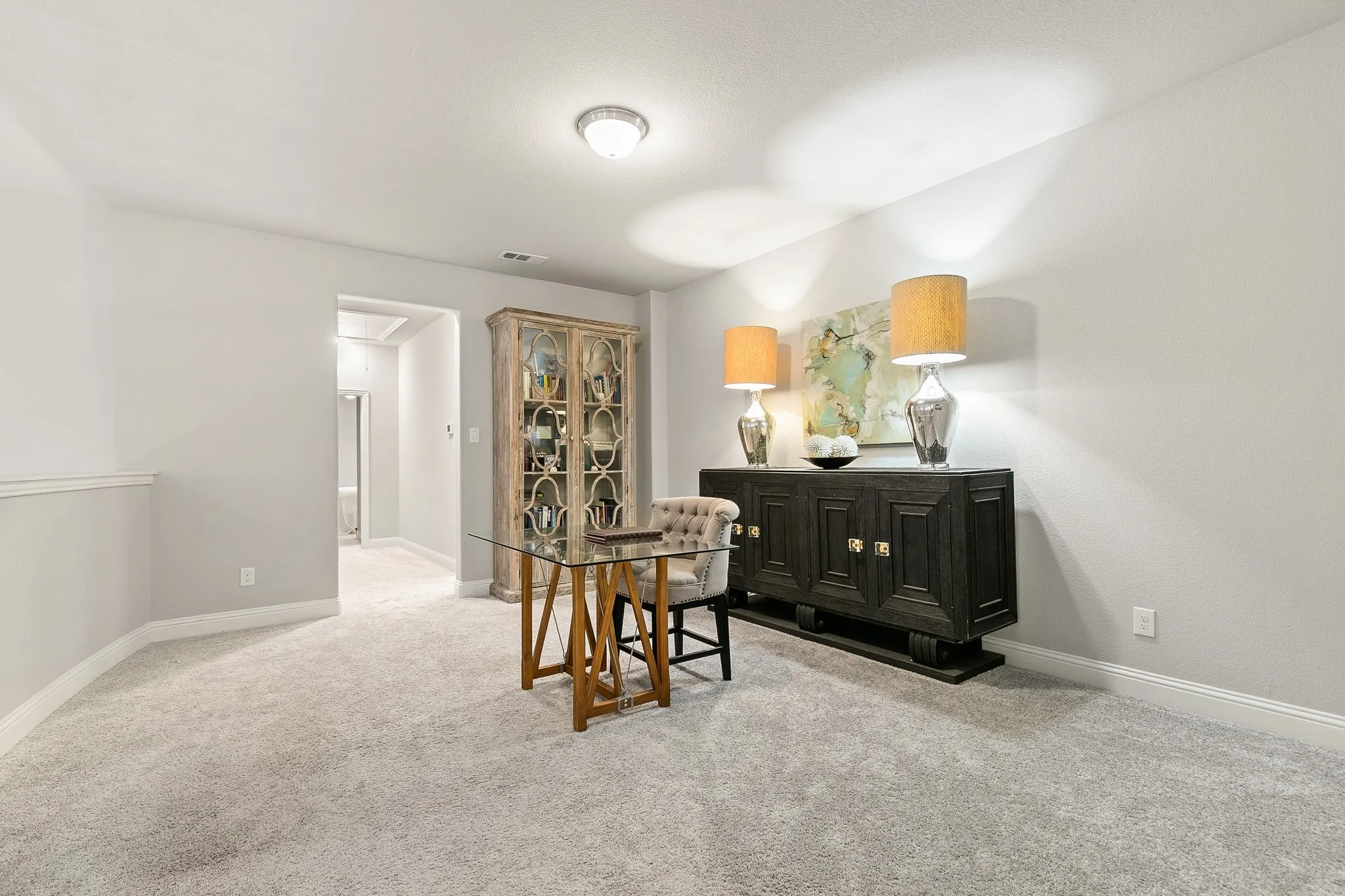 Single Family Residence For Sale in Denton County , 2224 7th Avenue, Flower Mound, Texas 75028, 4 Bedroom, 4 Bathroom, 2 Garage spaces, 2,833 Sqft, built in 2018, Preowned, mls#21227563, Real Estate Agent in Flower Mound, Homes For Sale in Denton county, Homes For Sale in Flower Mound, Realtor in Flower Mound Texas, Real Estate Brokerage Independent Realty Texas, Luminita Cordes Realtor
