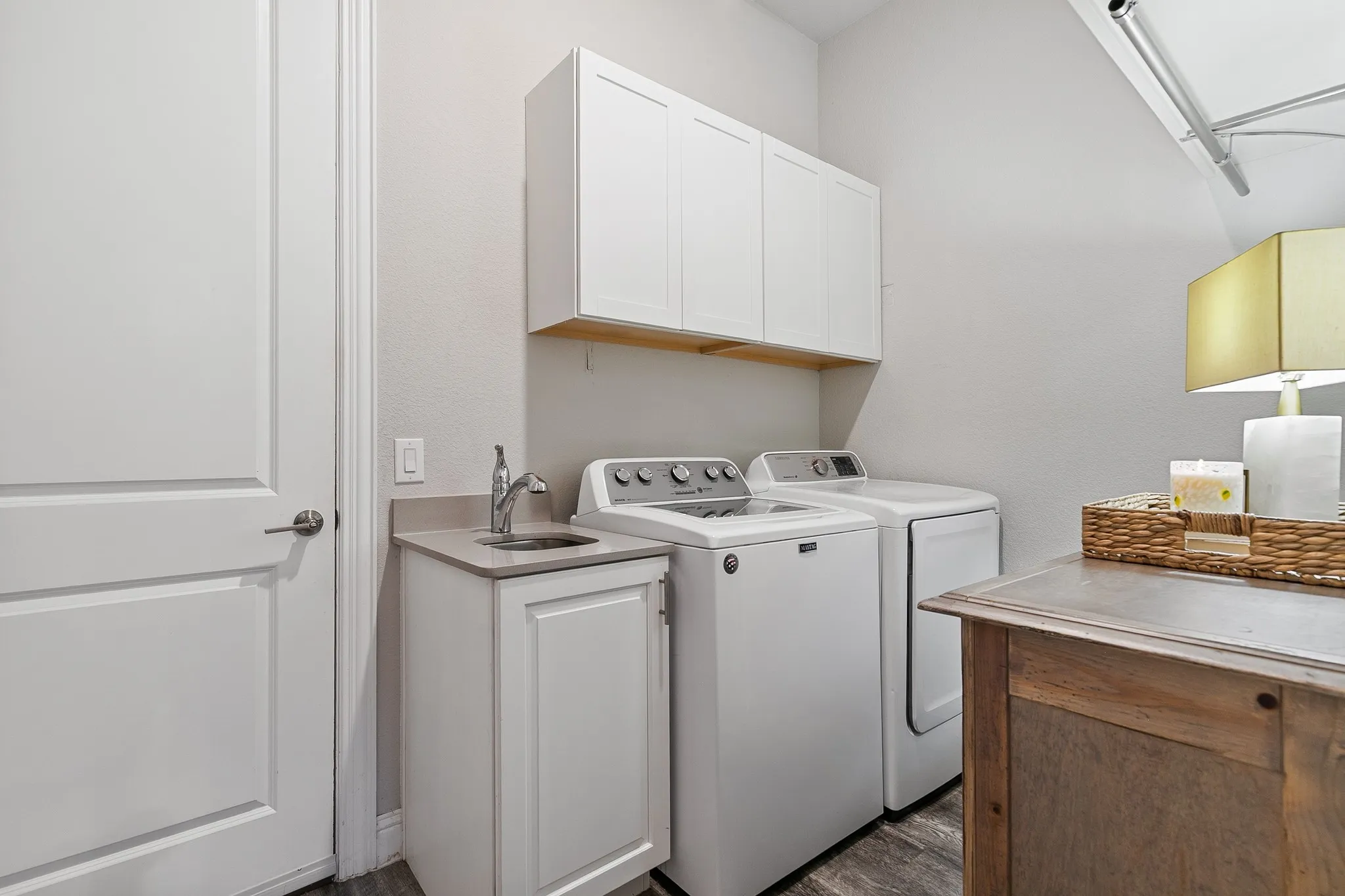 Single Family Residence For Sale in Denton County , 2224 7th Avenue, Flower Mound, Texas 75028, 4 Bedroom, 4 Bathroom, 2 Garage spaces, 2,833 Sqft, built in 2018, Preowned, mls#21227563, Real Estate Agent in Flower Mound, Homes For Sale in Denton county, Homes For Sale in Flower Mound, Realtor in Flower Mound Texas, Real Estate Brokerage Independent Realty Texas, Luminita Cordes Realtor