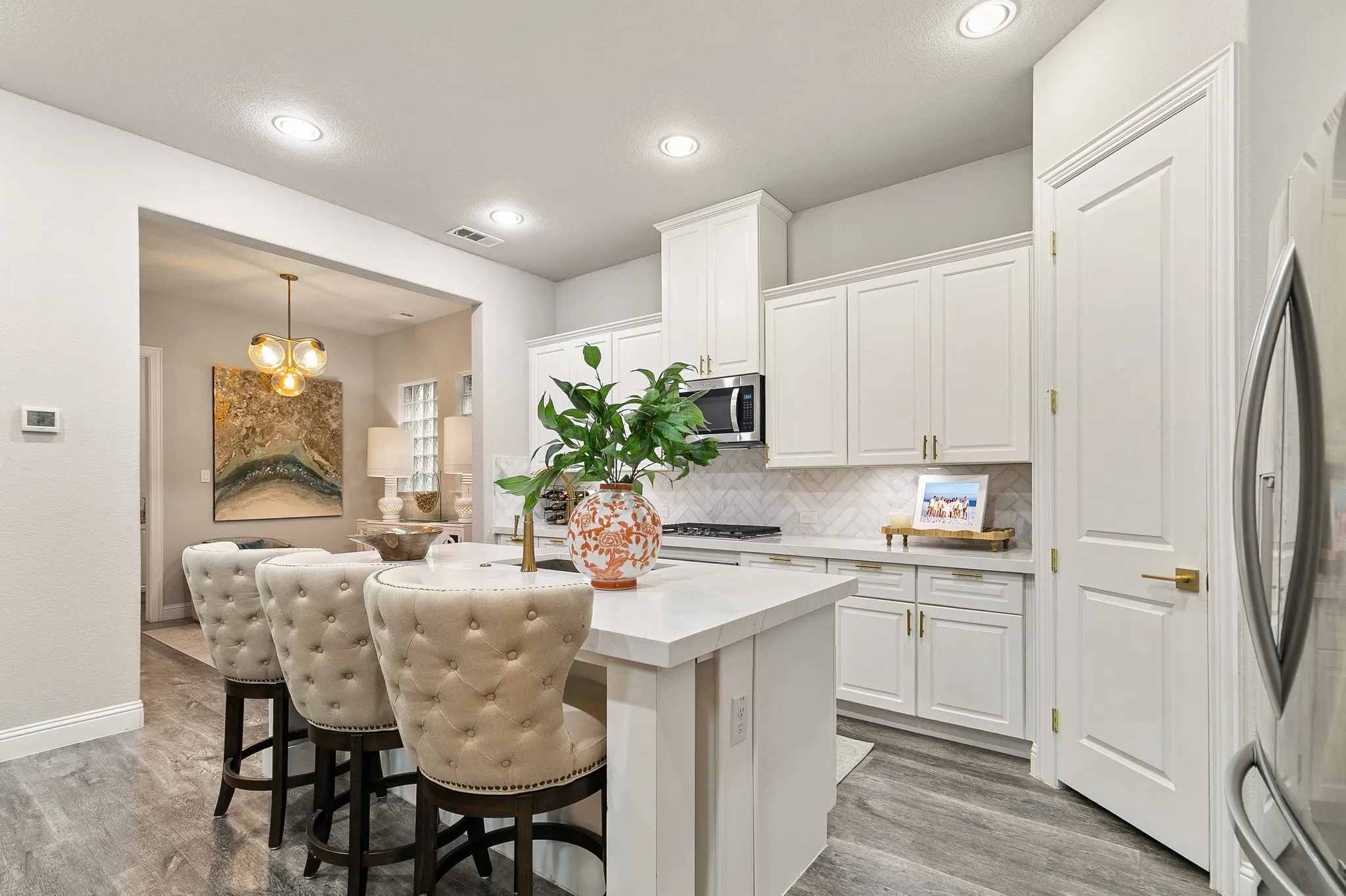 Single Family Residence For Sale in Denton County , 2224 7th Avenue, Flower Mound, Texas 75028, 4 Bedroom, 4 Bathroom, 2 Garage spaces, 2,833 Sqft, built in 2018, Preowned, mls#21227563, Real Estate Agent in Flower Mound, Homes For Sale in Denton county, Homes For Sale in Flower Mound, Realtor in Flower Mound Texas, Real Estate Brokerage Independent Realty Texas, Luminita Cordes Realtor