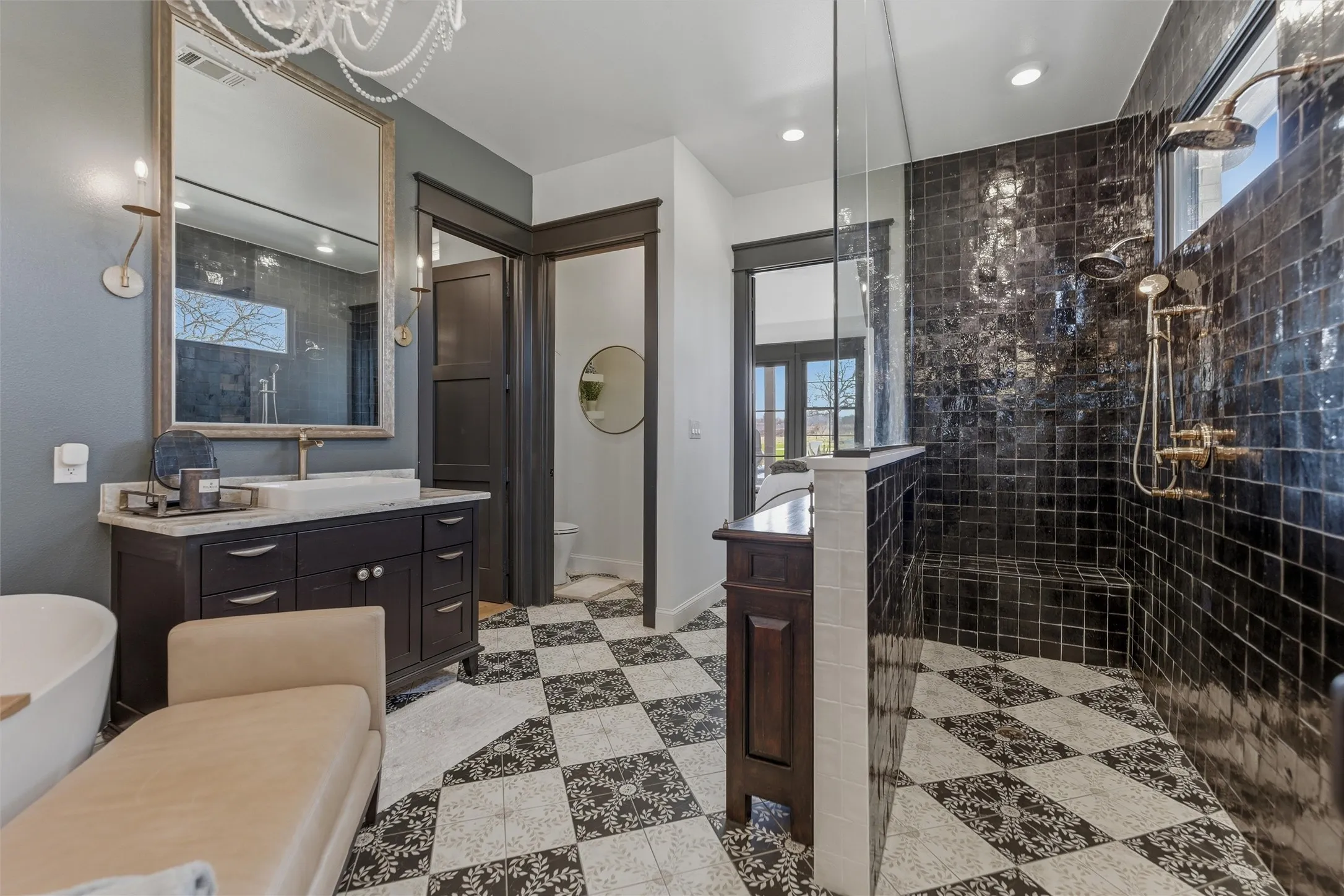 Single Family Residence For Sale in Parker County , 1899 Old Agnes Road, Weatherford, Texas 76088, 5 Bedroom, 5 Bathroom, 3 Garage spaces, 4,900 Sqft, built in 2022, Preowned, mls#21248460, Real Estate Agent in Weatherford, Homes For Sale in Parker county, Homes For Sale in Weatherford, Realtor in Weatherford Texas, Real Estate Brokerage Independent Realty Texas, Luminita Cordes Realtor