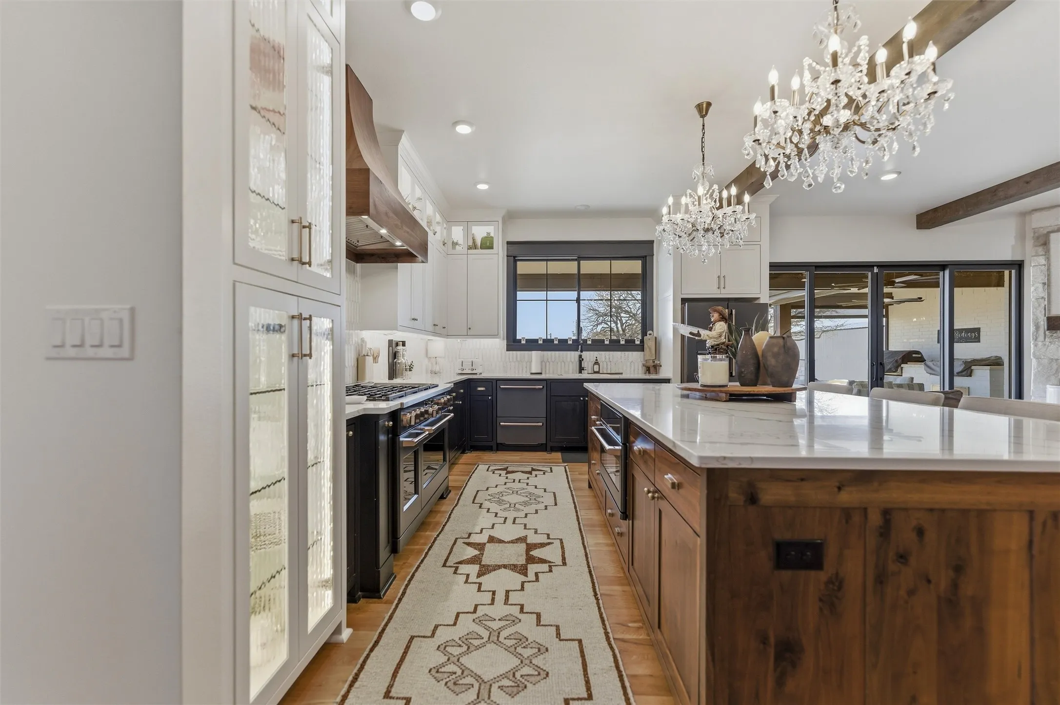 Single Family Residence For Sale in Parker County , 1899 Old Agnes Road, Weatherford, Texas 76088, 5 Bedroom, 5 Bathroom, 3 Garage spaces, 4,900 Sqft, built in 2022, Preowned, mls#21248460, Real Estate Agent in Weatherford, Homes For Sale in Parker county, Homes For Sale in Weatherford, Realtor in Weatherford Texas, Real Estate Brokerage Independent Realty Texas, Luminita Cordes Realtor