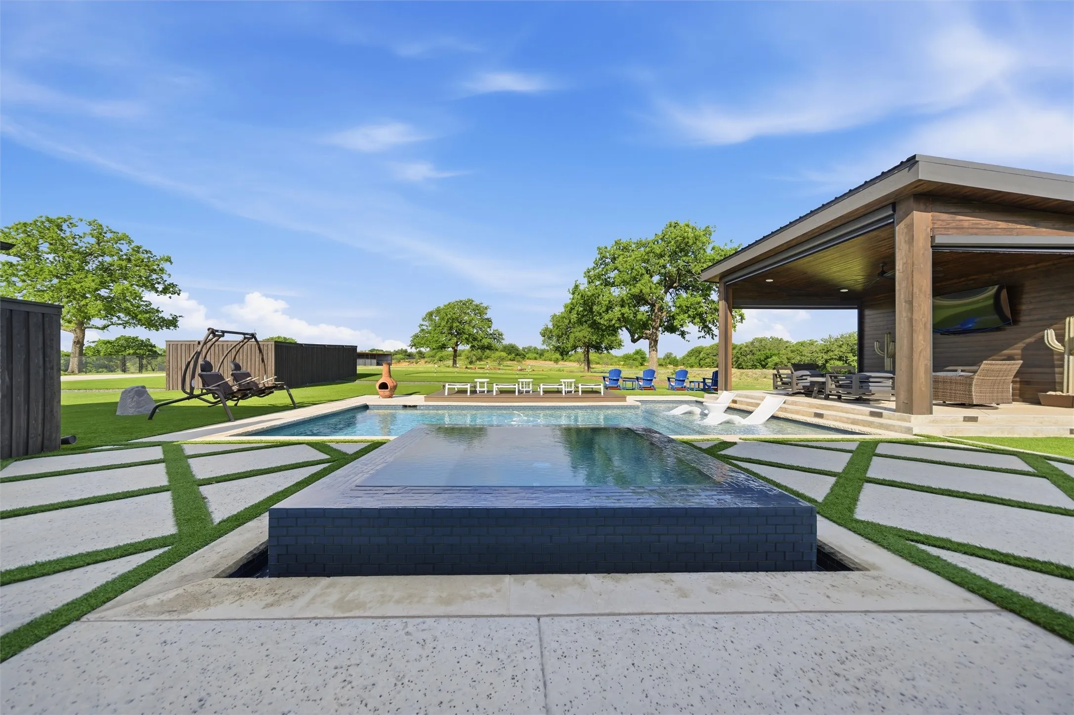 Single Family Residence For Sale in Parker County , 1899 Old Agnes Road, Weatherford, Texas 76088, 5 Bedroom, 5 Bathroom, 3 Garage spaces, 4,900 Sqft, built in 2022, Preowned, mls#21248460, Real Estate Agent in Weatherford, Homes For Sale in Parker county, Homes For Sale in Weatherford, Realtor in Weatherford Texas, Real Estate Brokerage Independent Realty Texas, Luminita Cordes Realtor